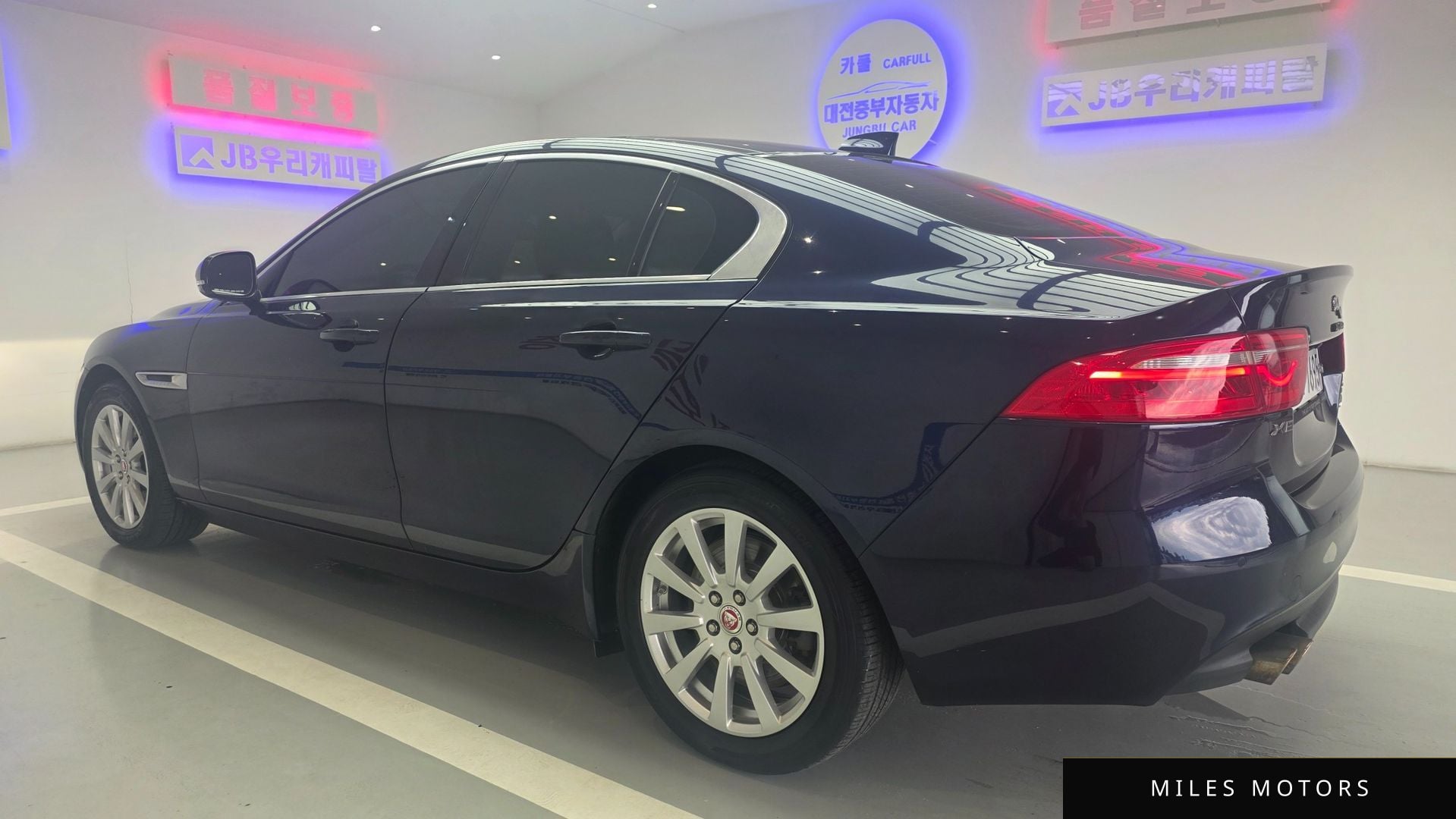 Jaguar XE 2017 — миниатюра 7