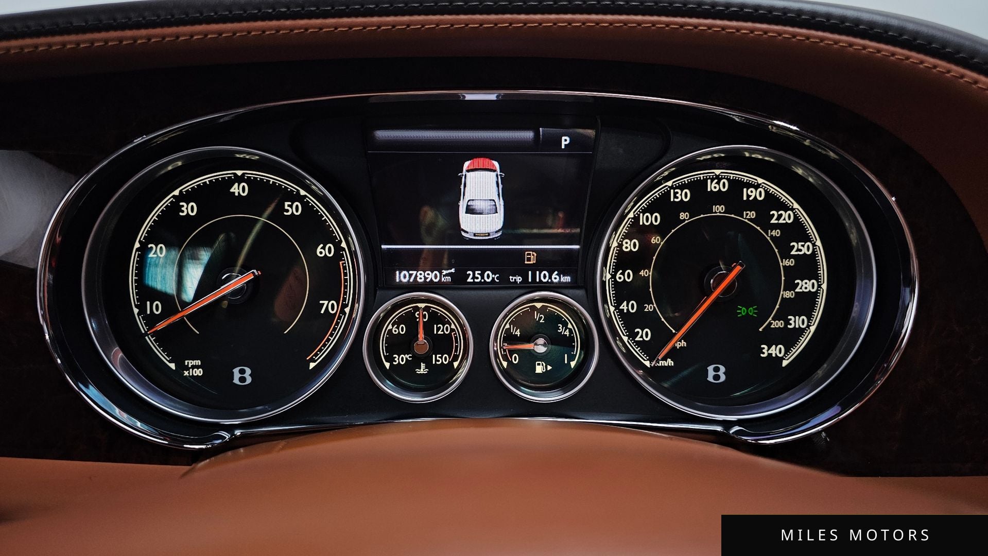 Bentley Flying Spur 2016 — миниатюра 8