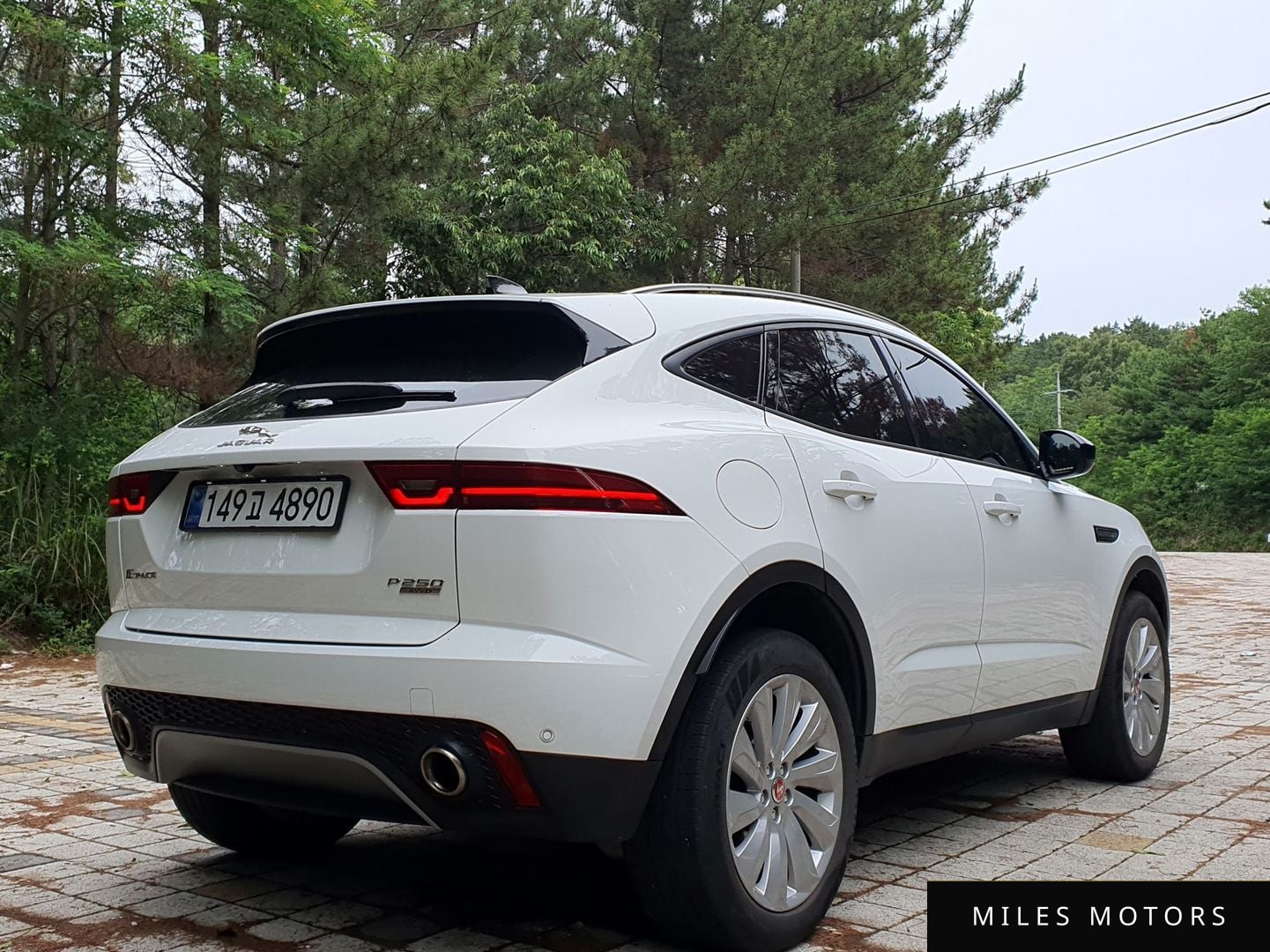 Jaguar E-PACE 2020 — миниатюра 3