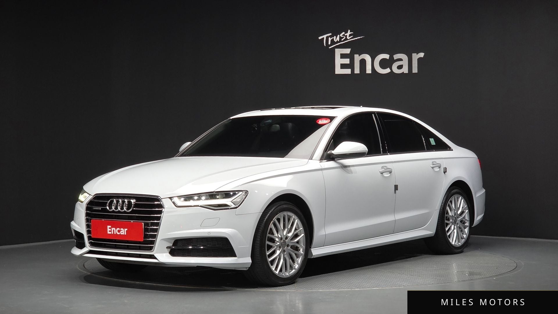 Audi A6 2017 — фото 1 из 12