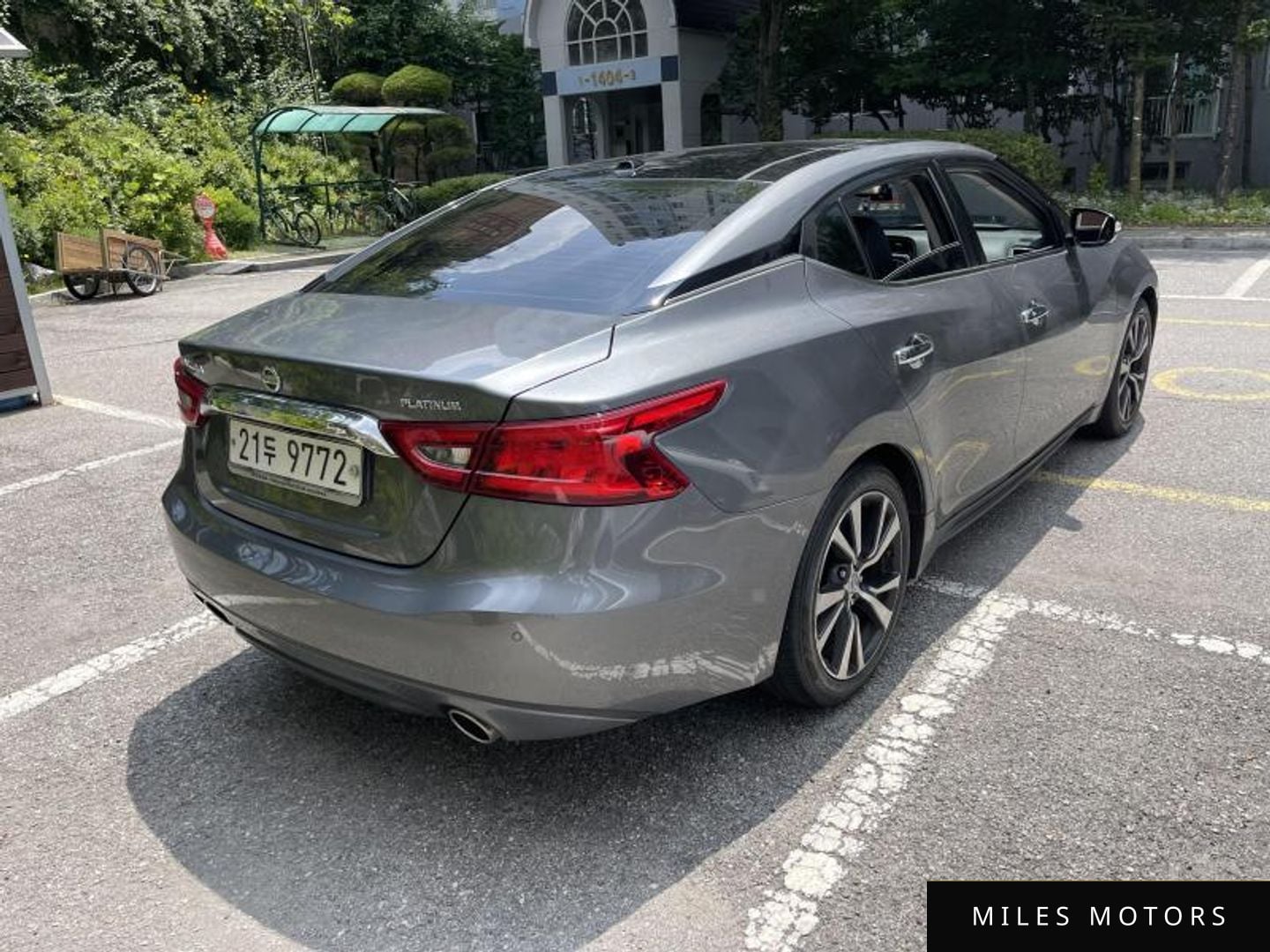 Nissan Maxima 2017 — миниатюра 2
