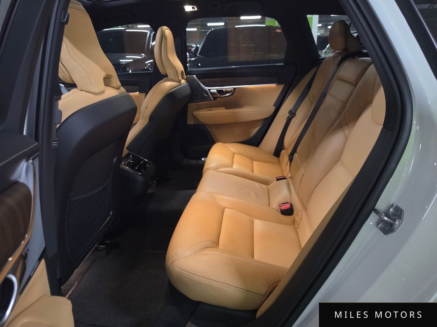 Volvo V90 2021 — миниатюра 12