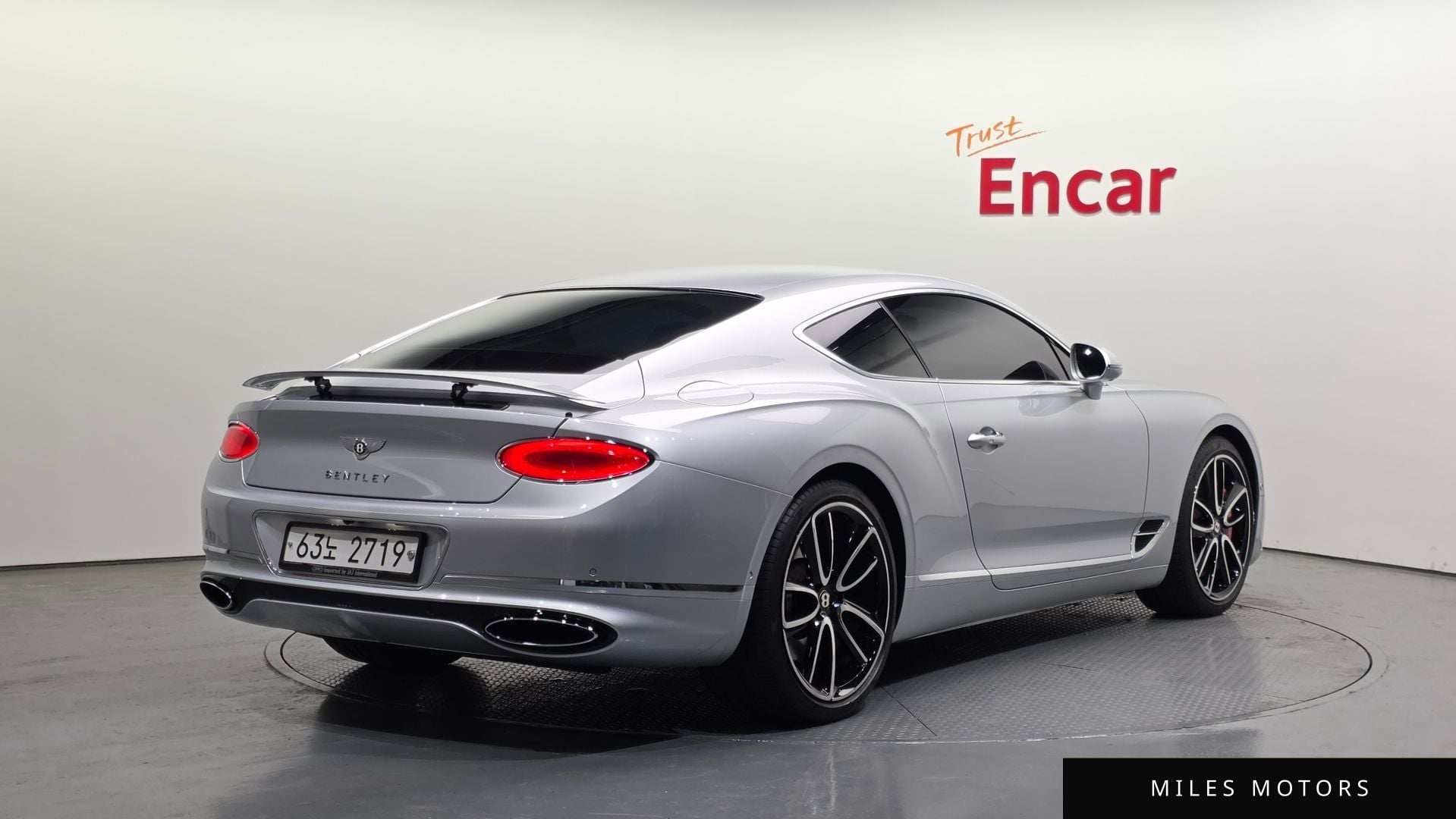 Bentley Continental GT 2019 — миниатюра 2