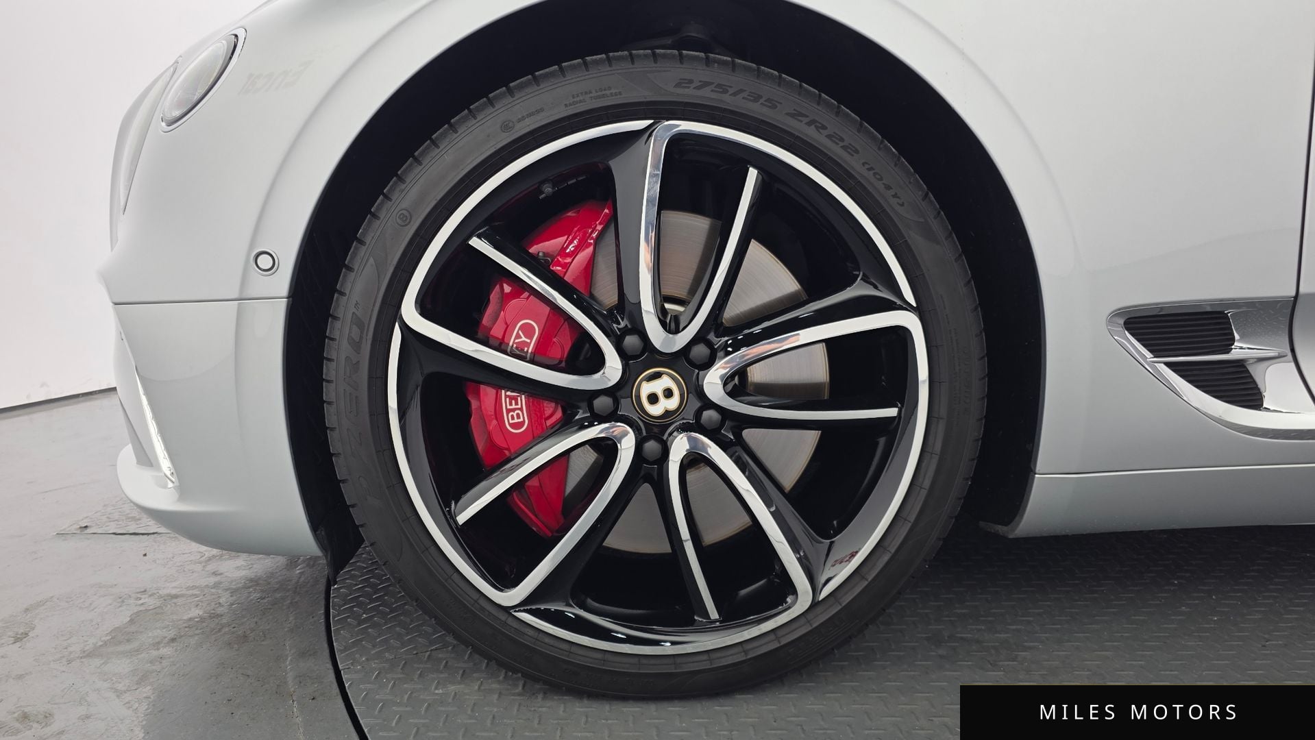 Bentley Continental GT 2019 — миниатюра 5