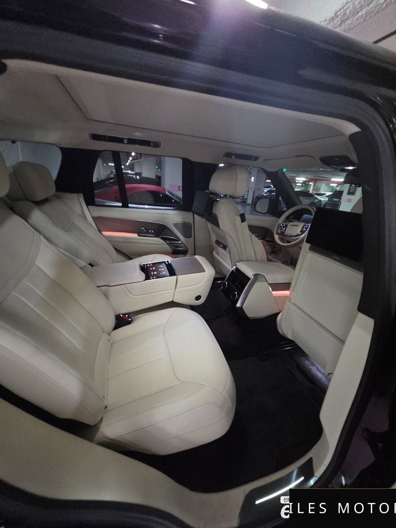 Land Rover Range Rover 2026 — миниатюра 7