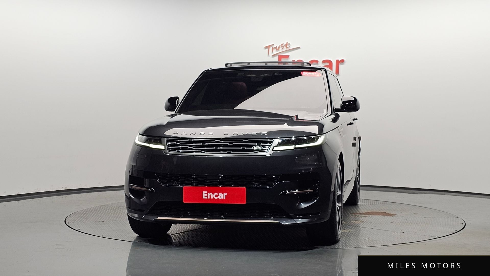 Land Rover Range Rover Sport 2024 — миниатюра 2