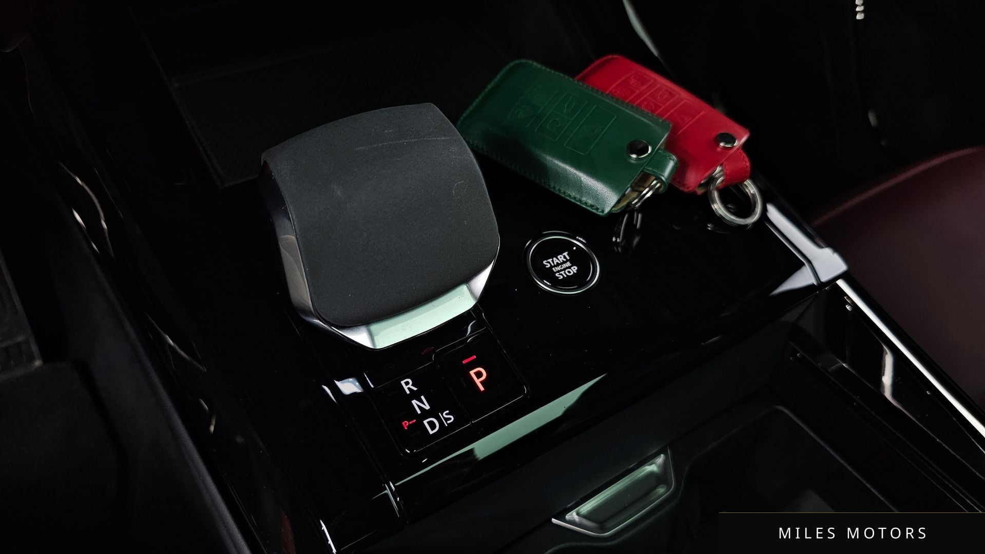 Land Rover Range Rover Sport 2024 — миниатюра 11
