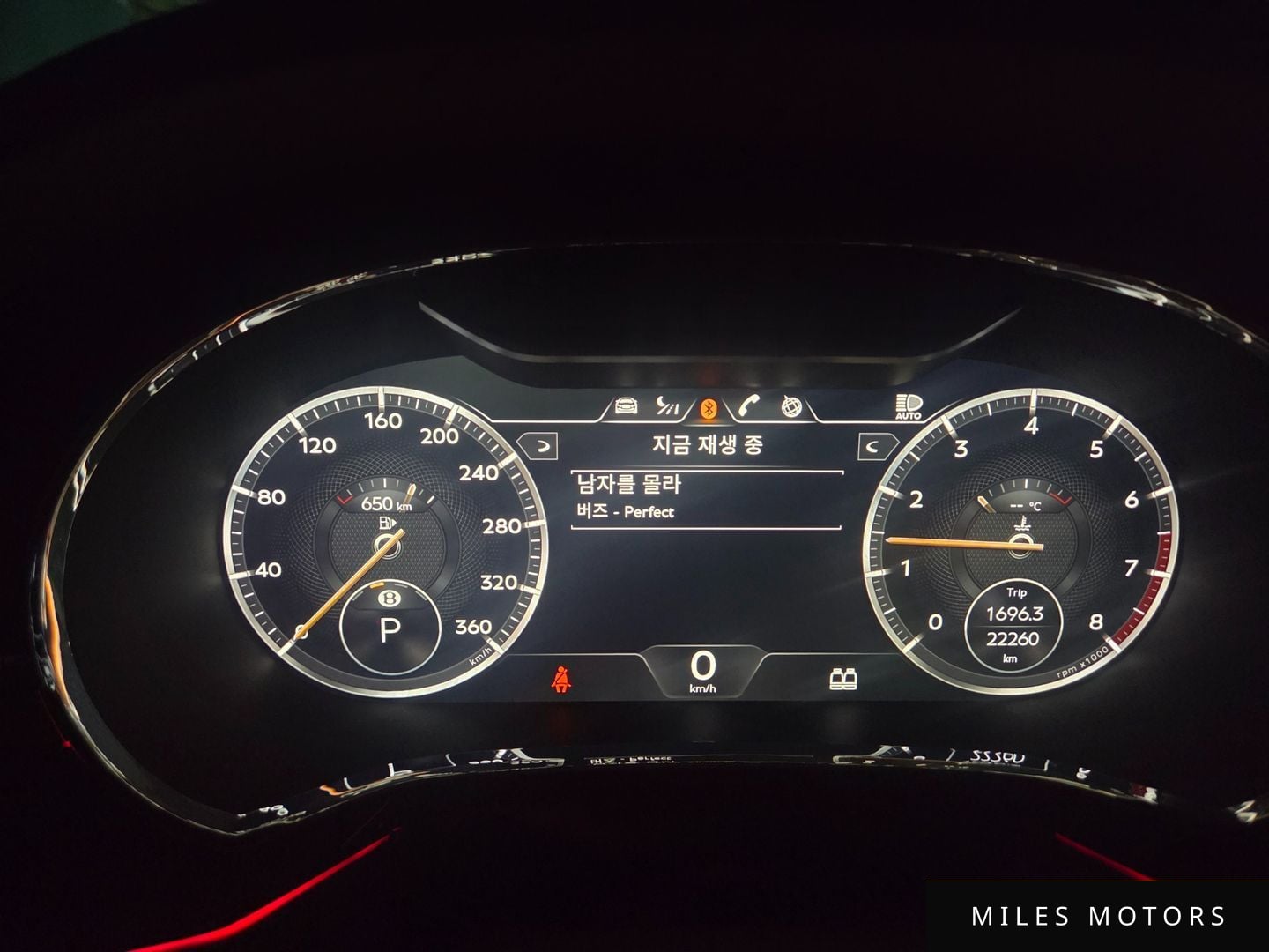 Bentley Continental GT 2022 — миниатюра 8