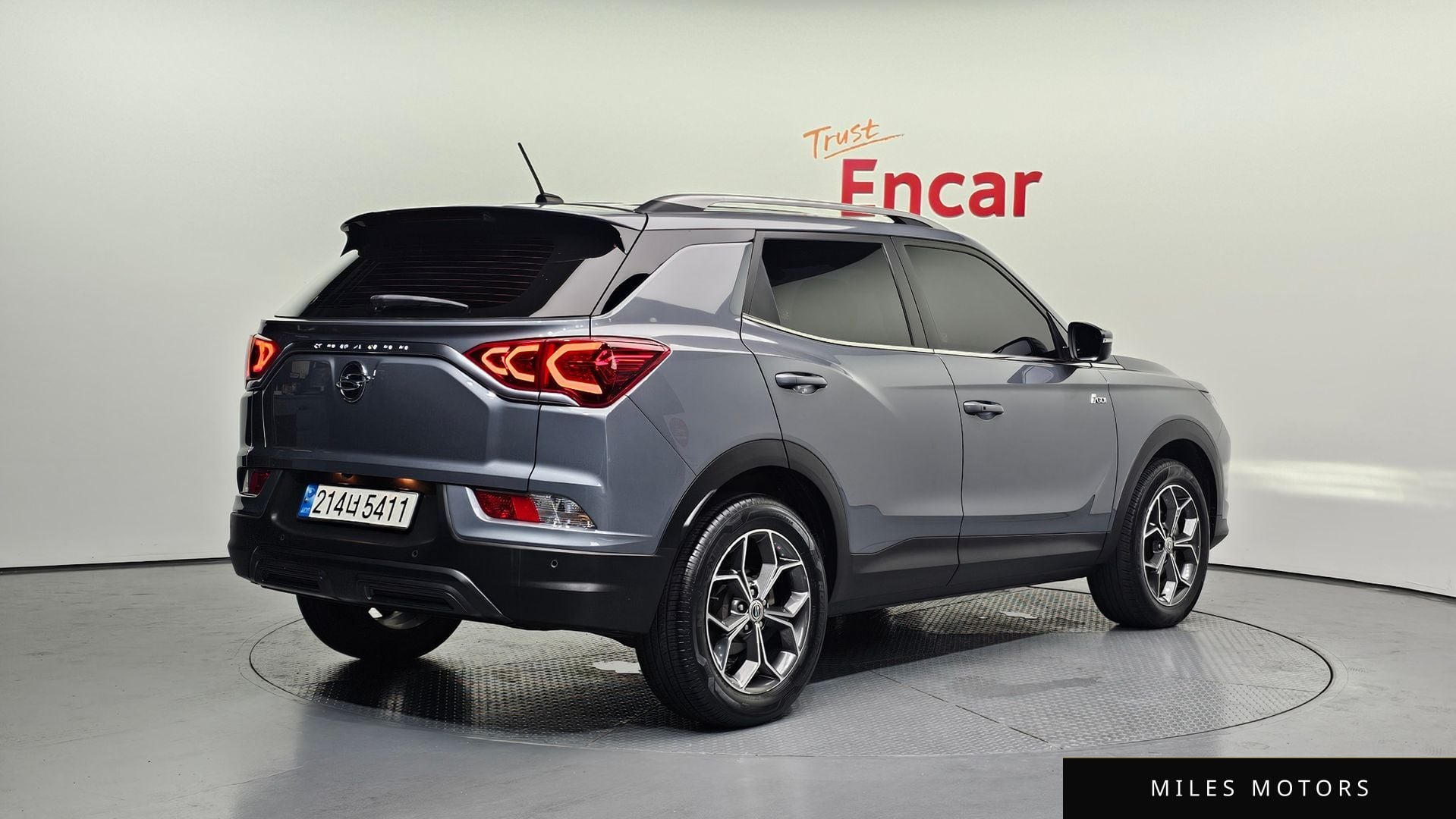 KG Mobility Beautiful Korando 2022 — миниатюра 2