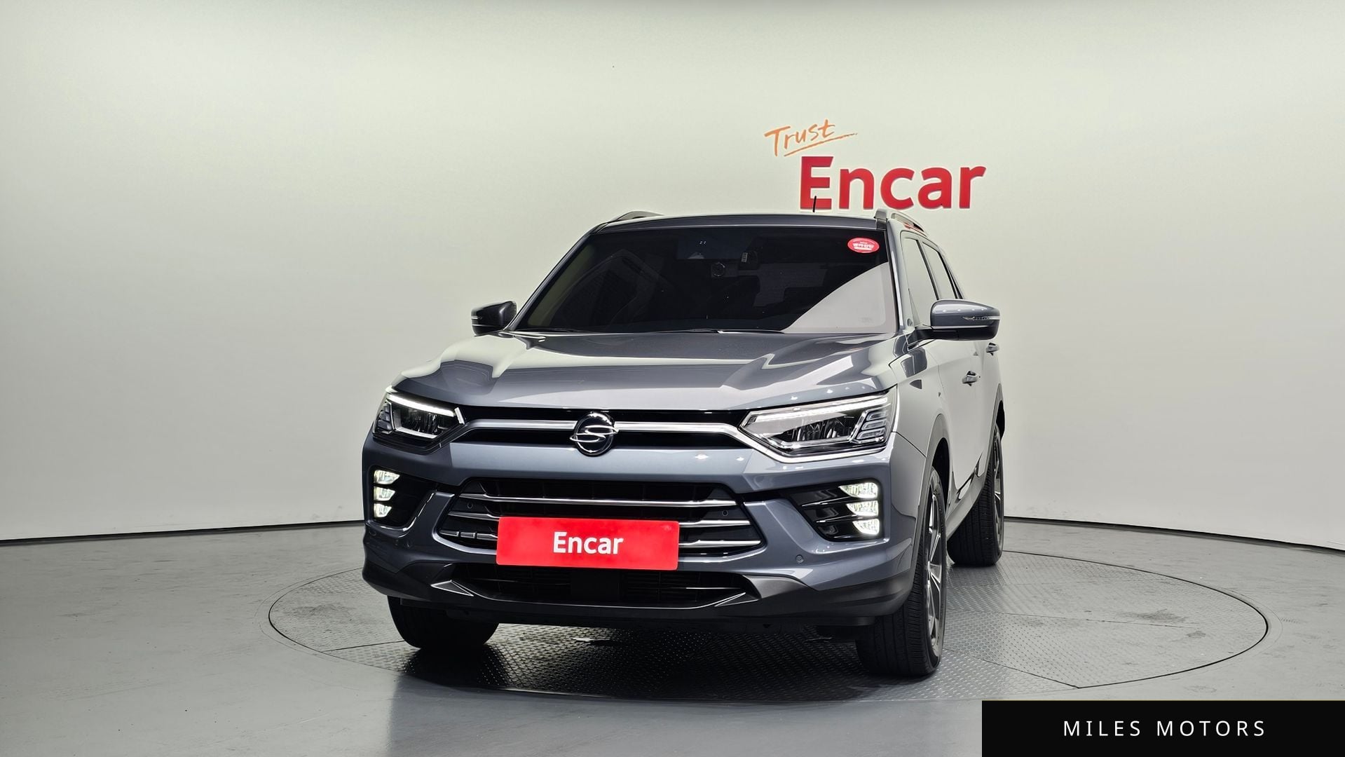 KG Mobility Beautiful Korando 2022 — миниатюра 3