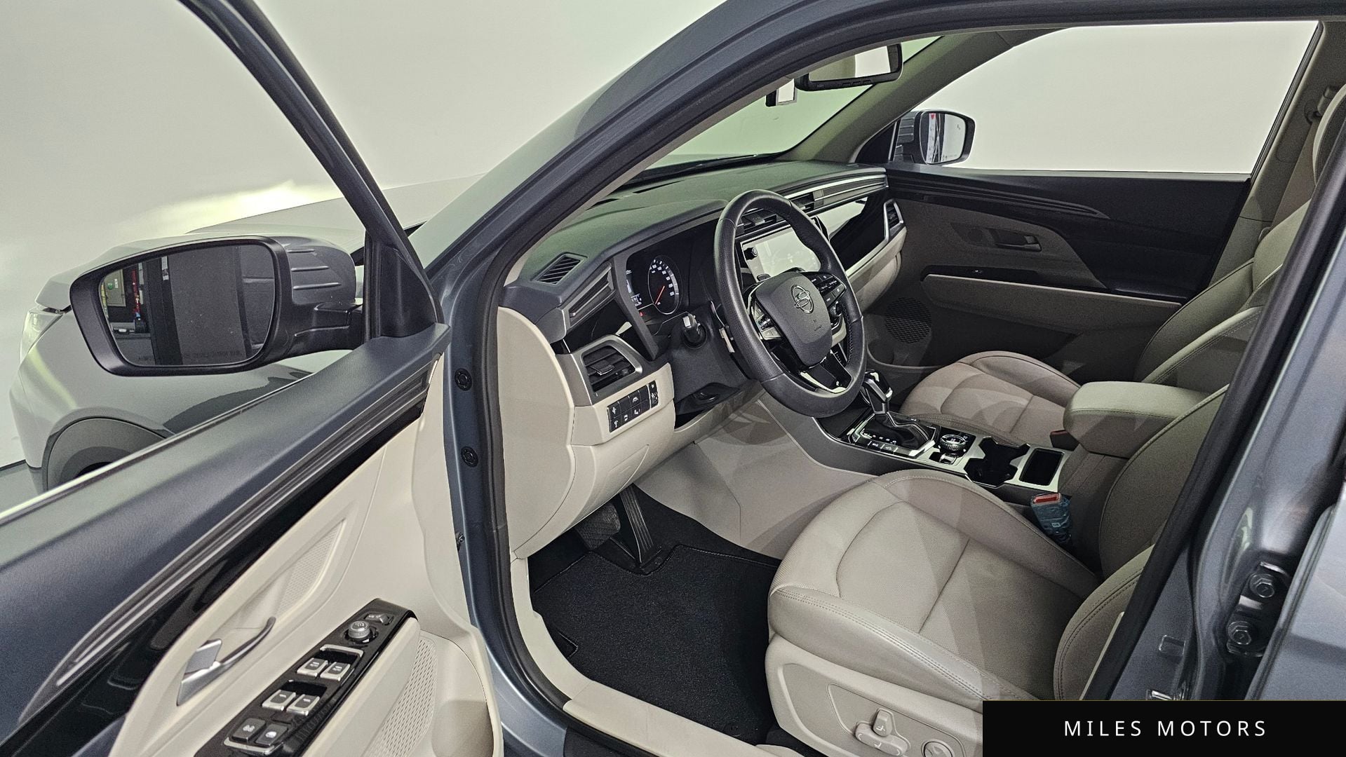 KG Mobility Beautiful Korando 2022 — миниатюра 10