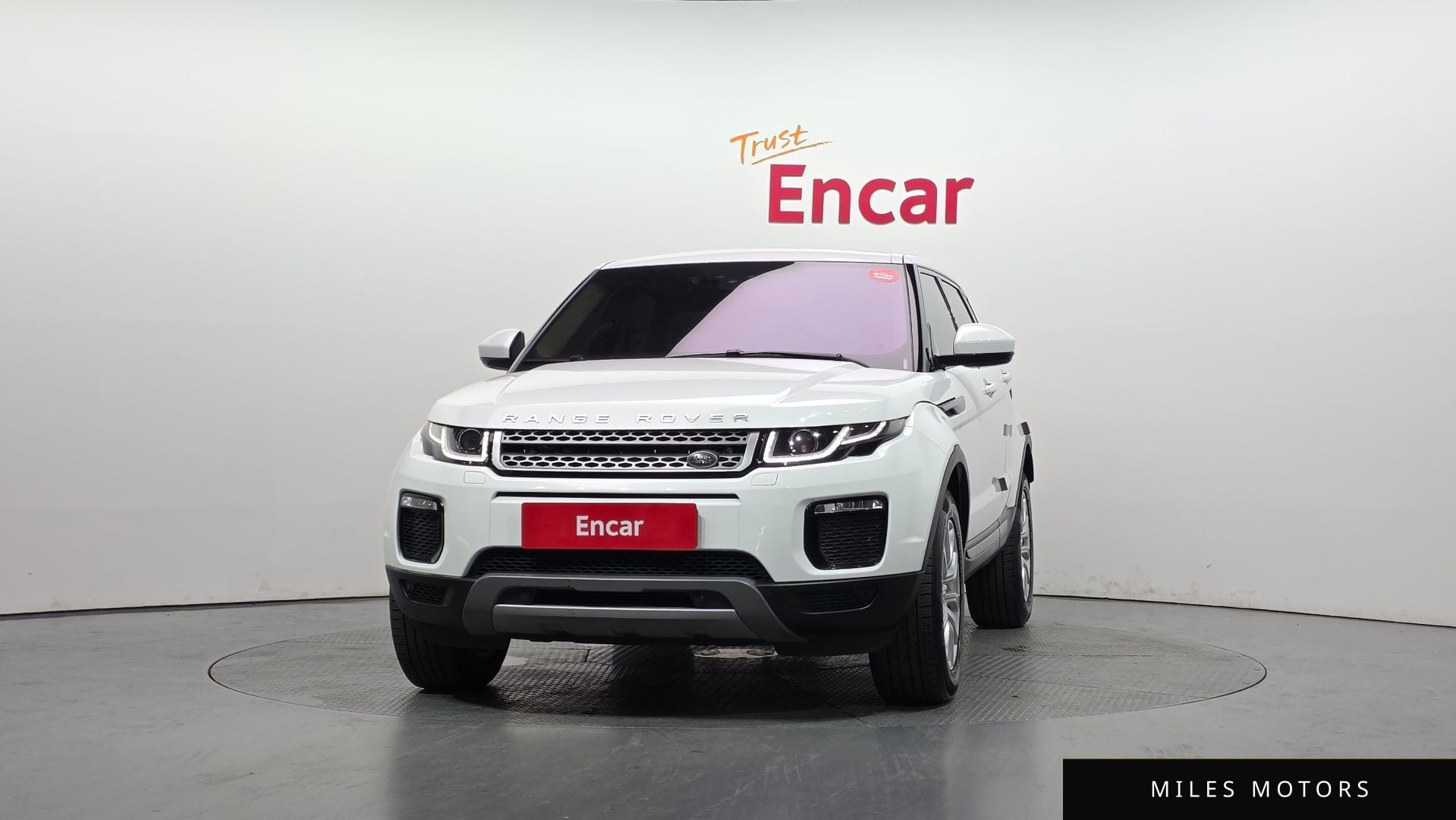 Land Rover Range Rover Evoque 2018 — миниатюра 3