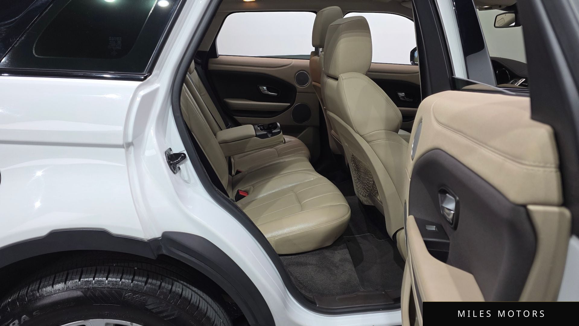 Land Rover Range Rover Evoque 2018 — миниатюра 11