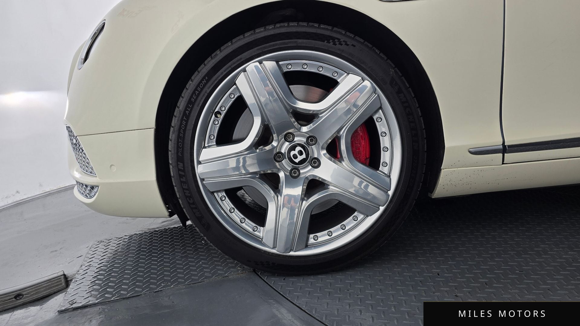 Bentley Continental GT 2013 — миниатюра 5