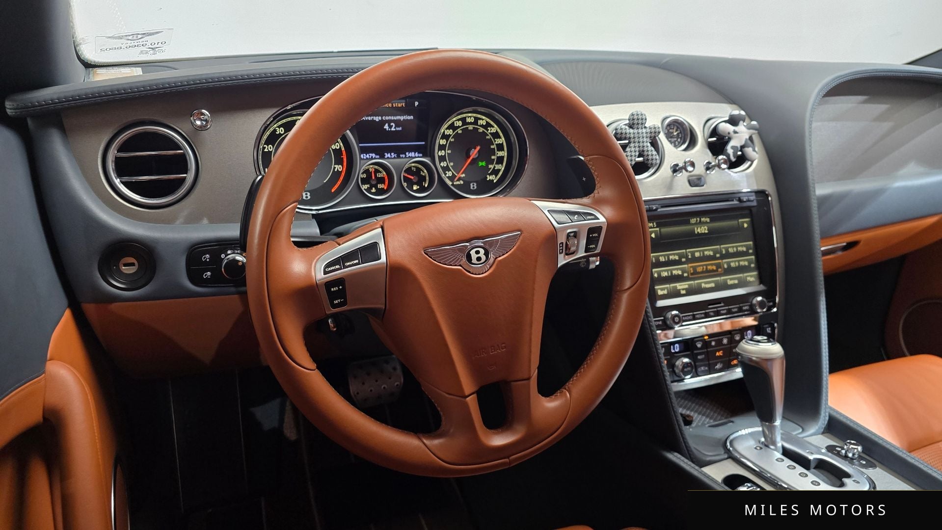 Bentley Continental GT 2013 — миниатюра 12