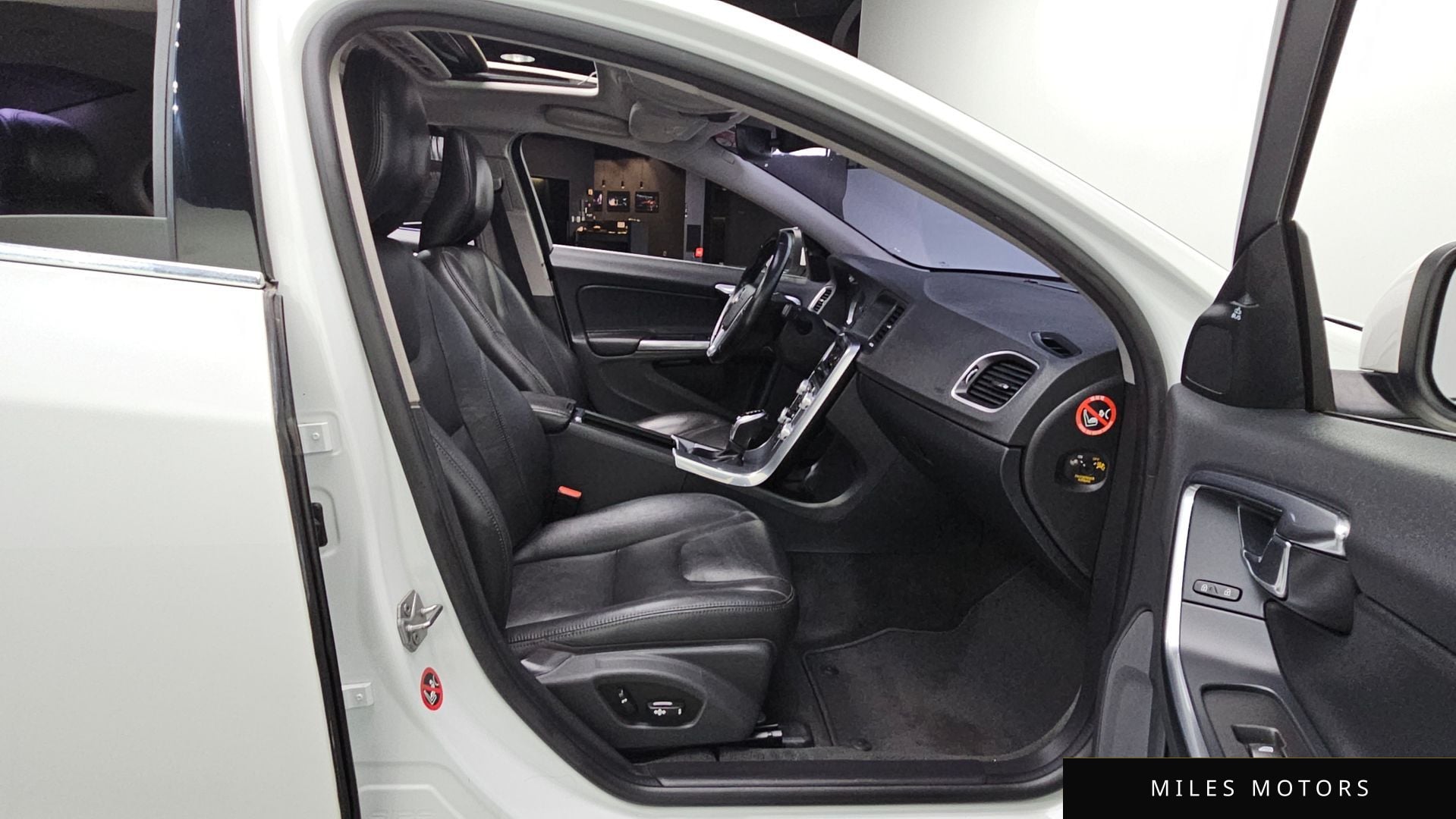 Volvo S60 2017 — миниатюра 12