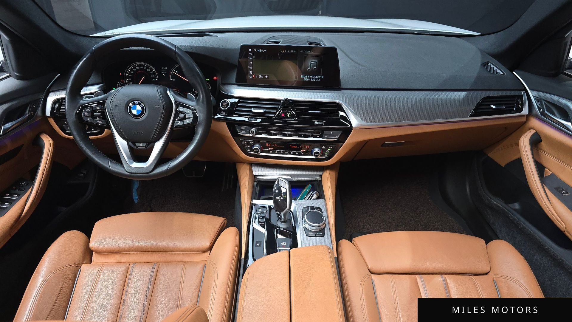 BMW 5 Series (G30) 2018 — миниатюра 10