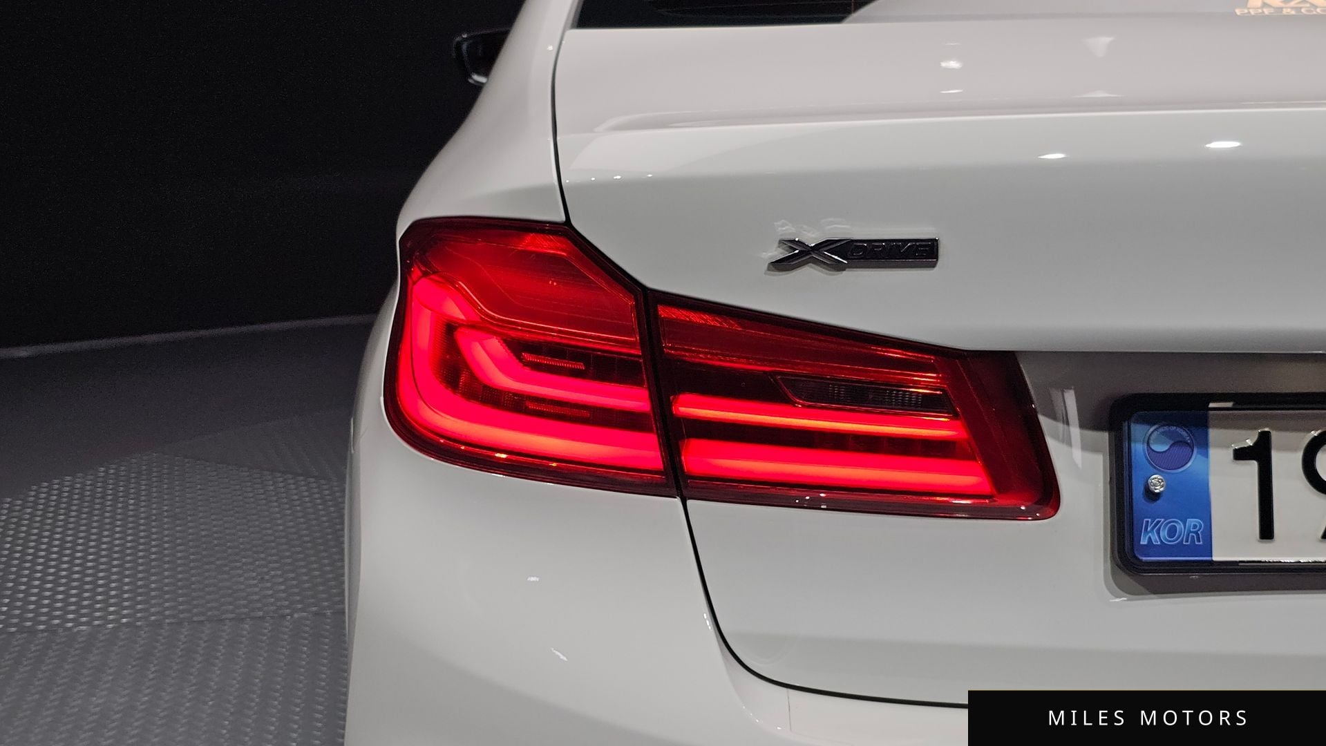 BMW 5 Series (G30) 2018 — миниатюра 9