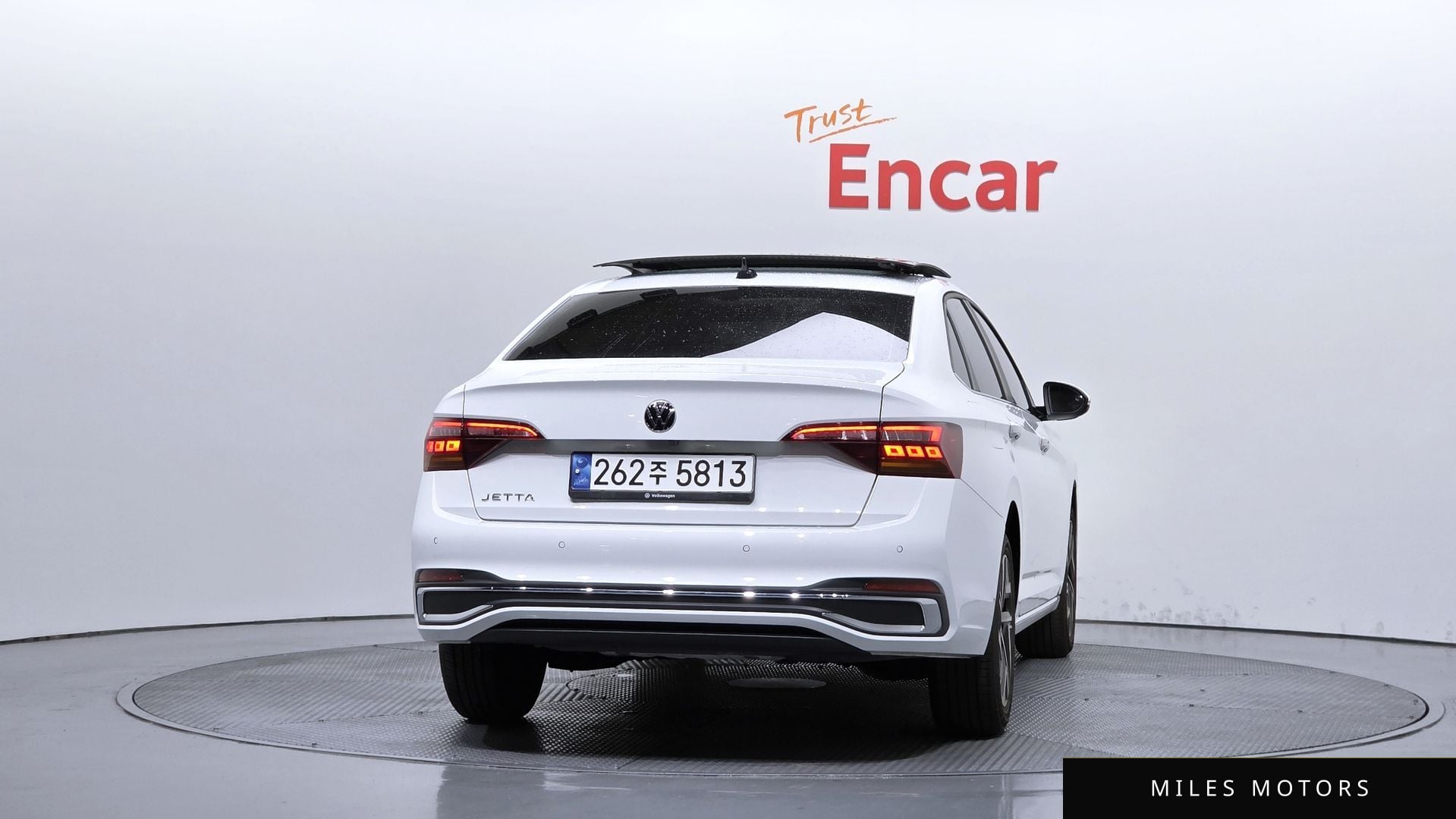 Volkswagen Jetta 2024 — миниатюра 4