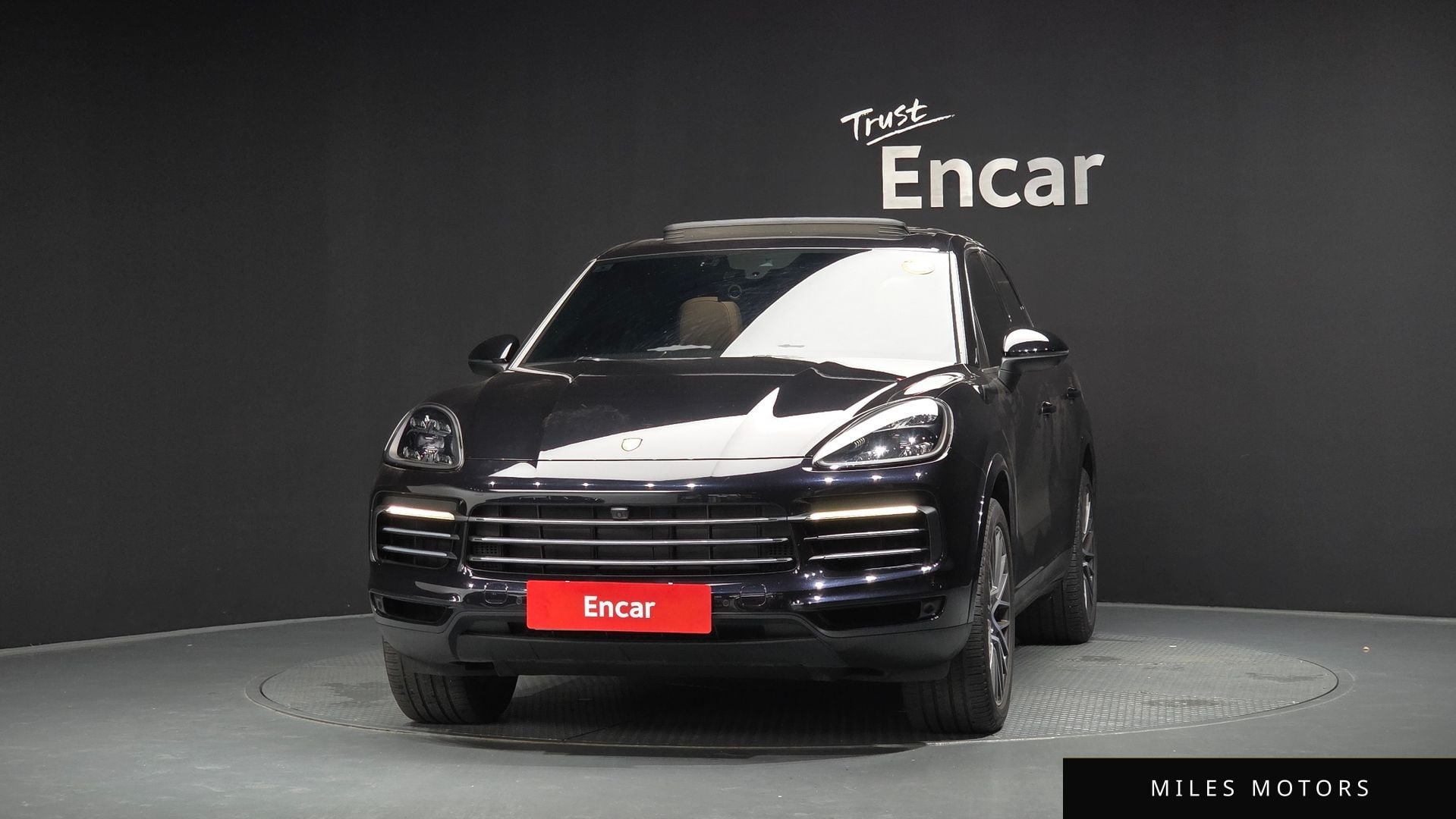 Porsche Cayenne 2019 — миниатюра 3