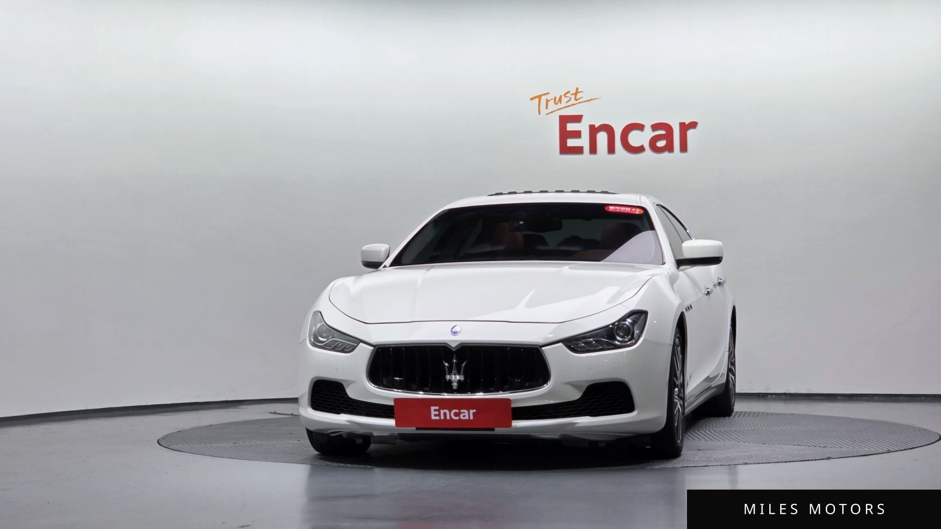 Maserati Ghibli 2014 — миниатюра 2