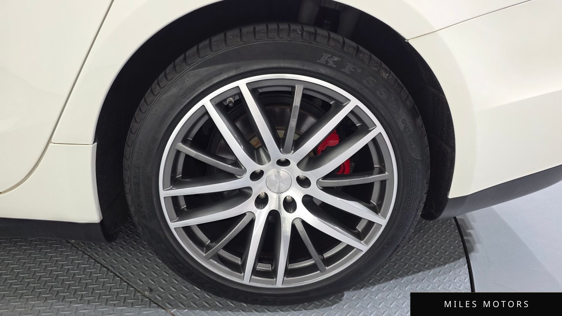 Maserati Ghibli 2014 — миниатюра 6