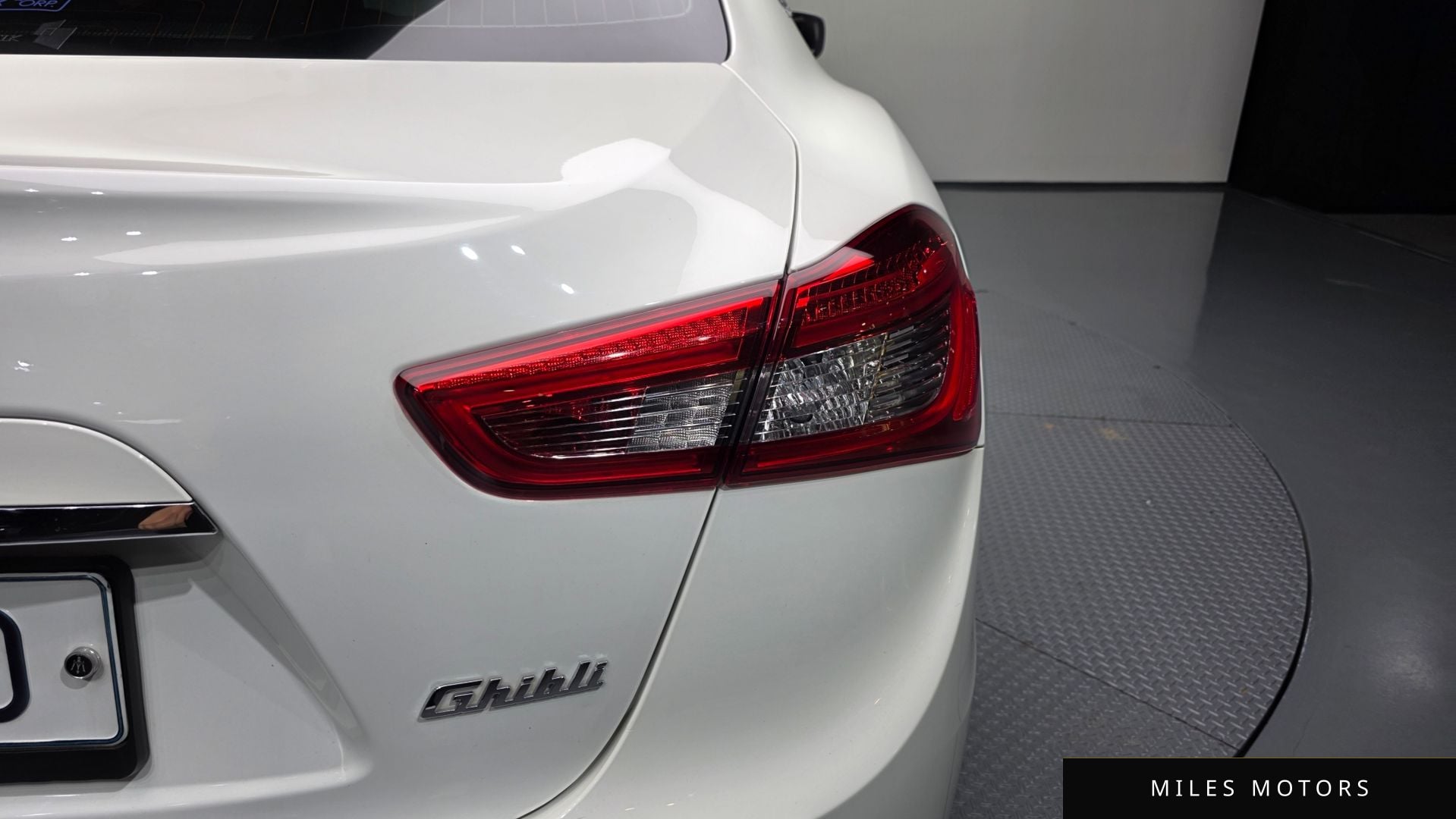 Maserati Ghibli 2014 — миниатюра 8
