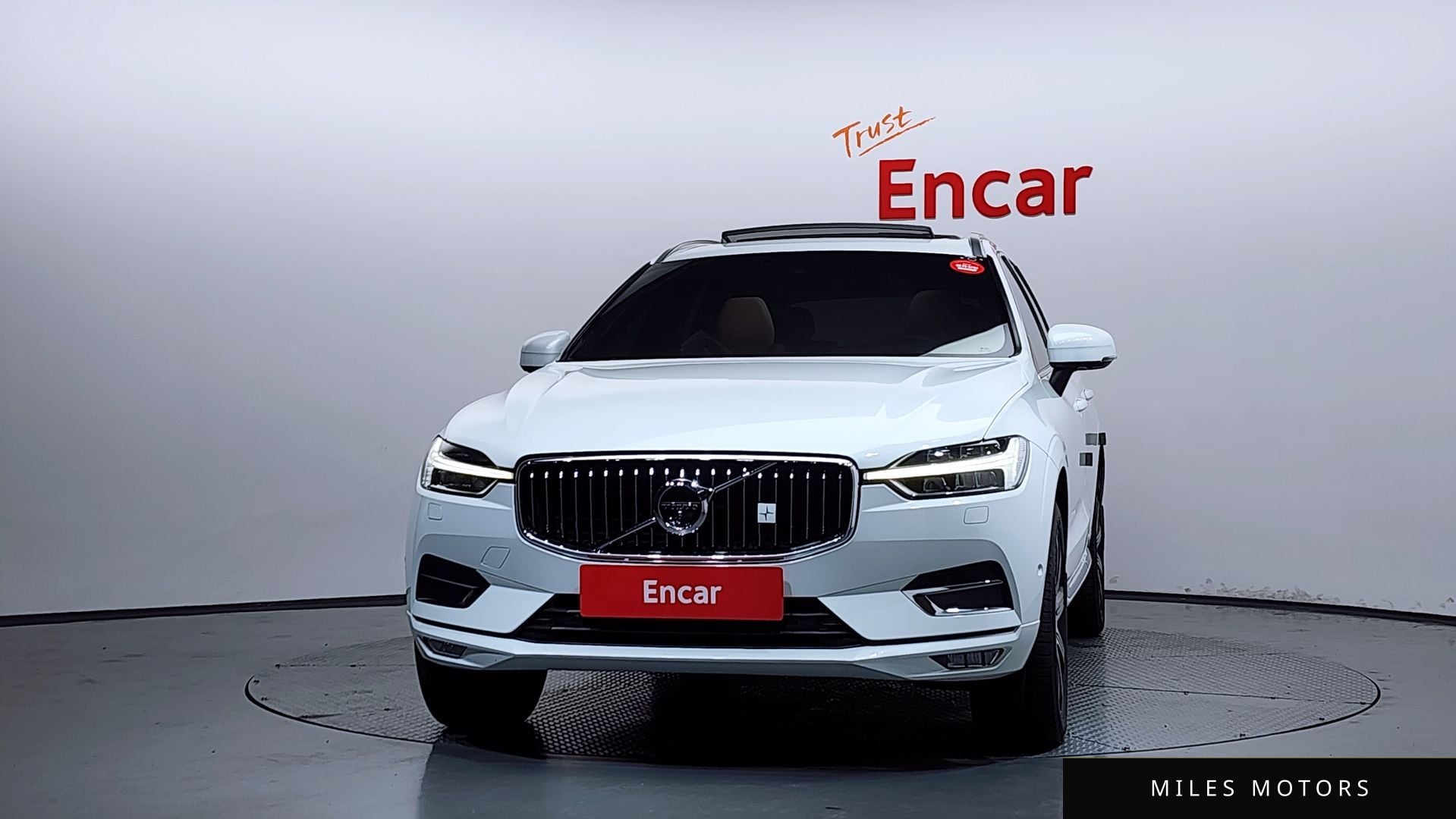 Volvo XC60 2019 — миниатюра 3