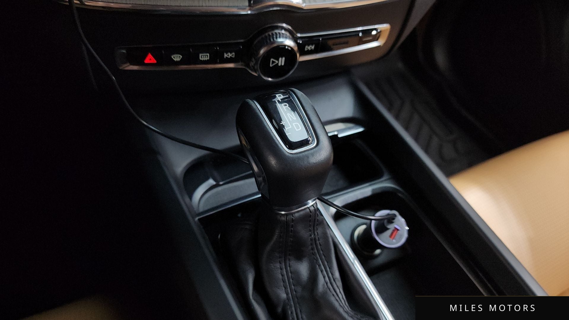 Volvo XC60 2019 — миниатюра 9