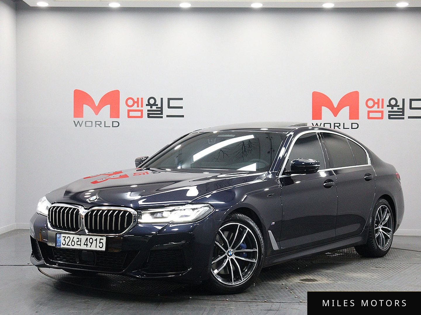 BMW 5 Series (G30) 2021 — фото 1 из 12