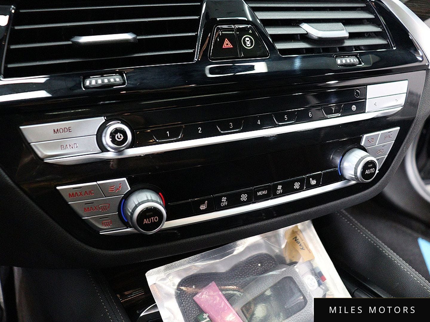 BMW 5 Series (G30) 2021 — миниатюра 9