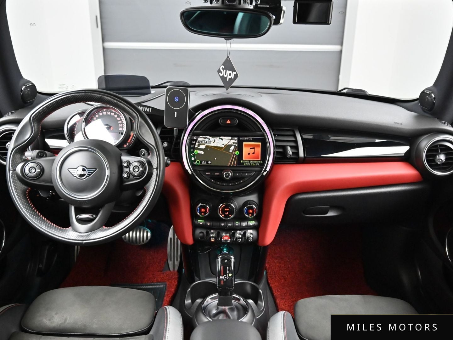 MINI Cooper S 2020 — миниатюра 7