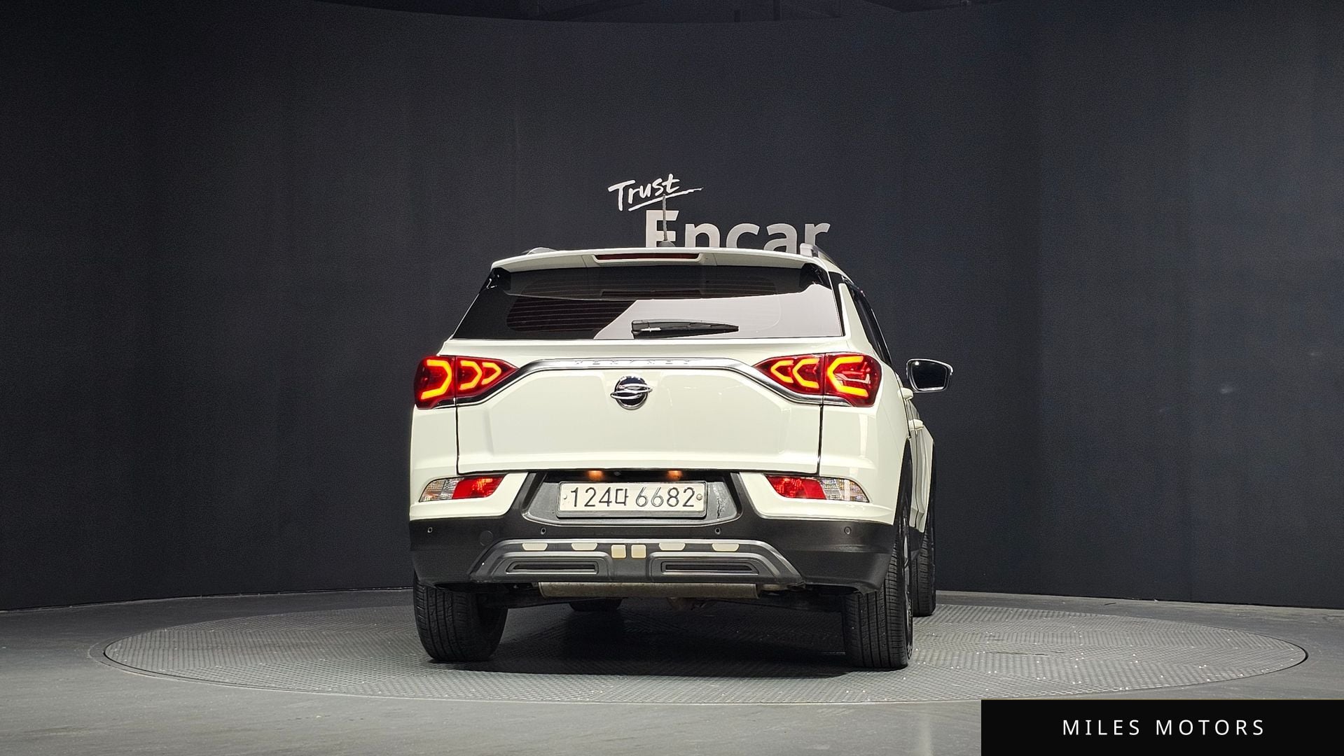 KG Mobility Beautiful Korando 2021 — миниатюра 4