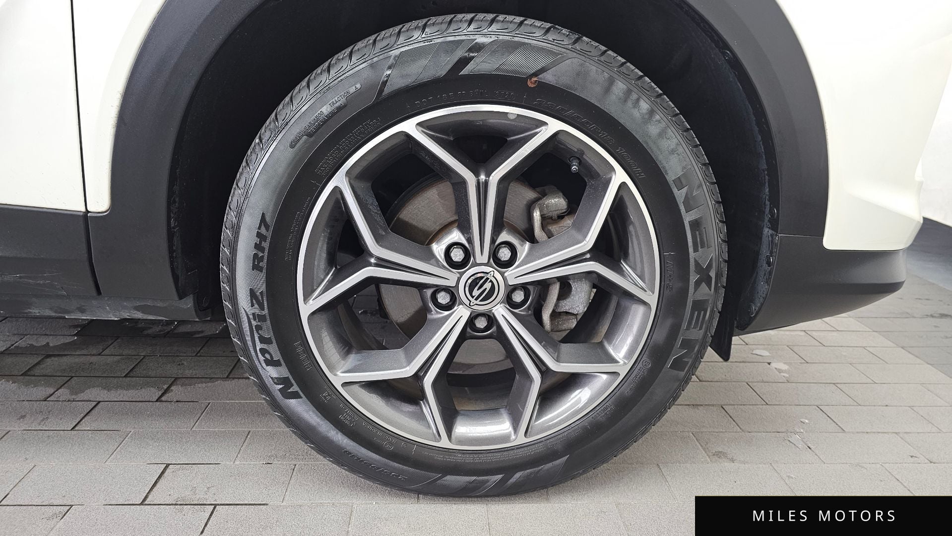 KG Mobility Beautiful Korando 2021 — миниатюра 7