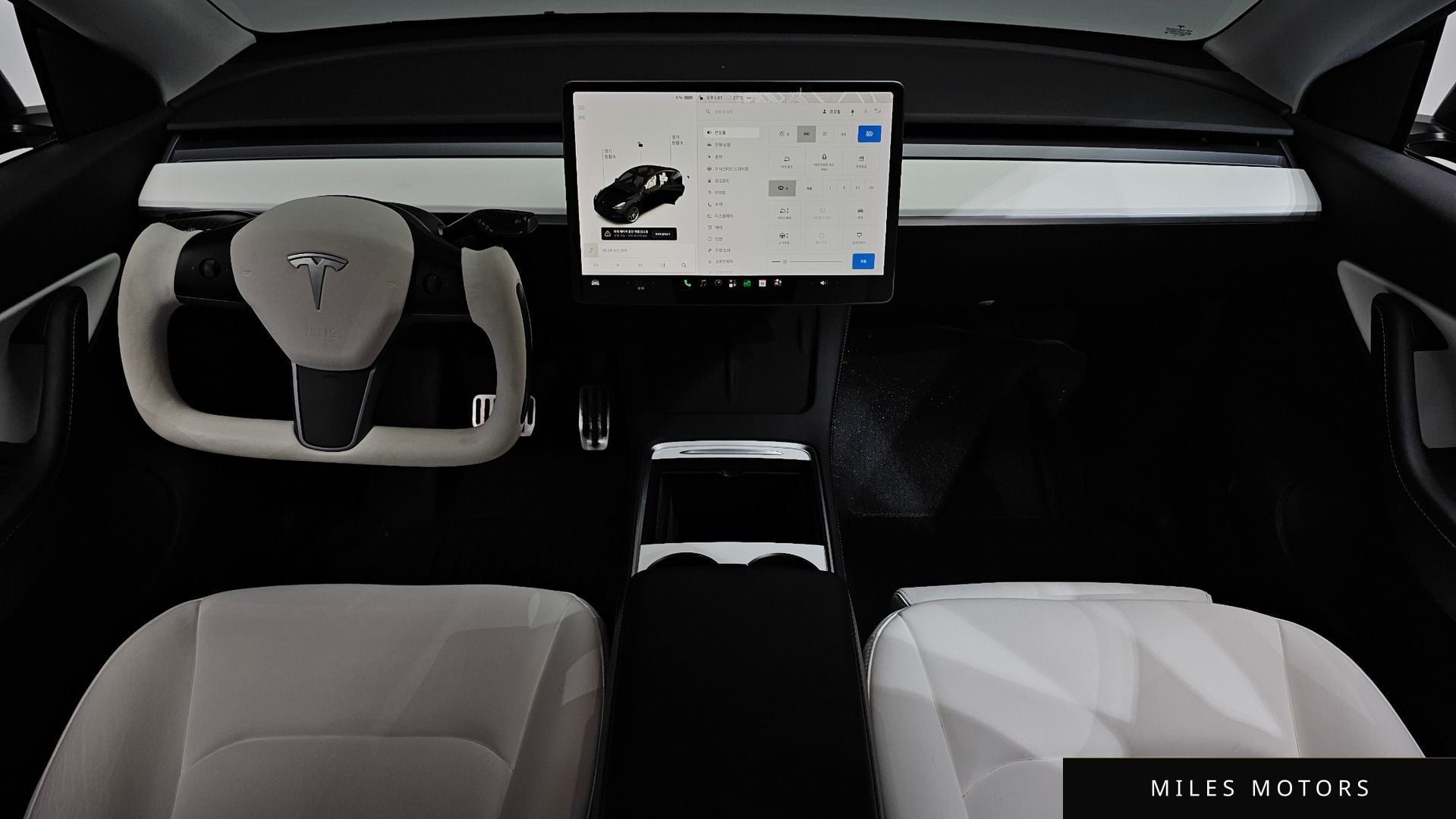 Tesla Model Y 2021 — миниатюра 10