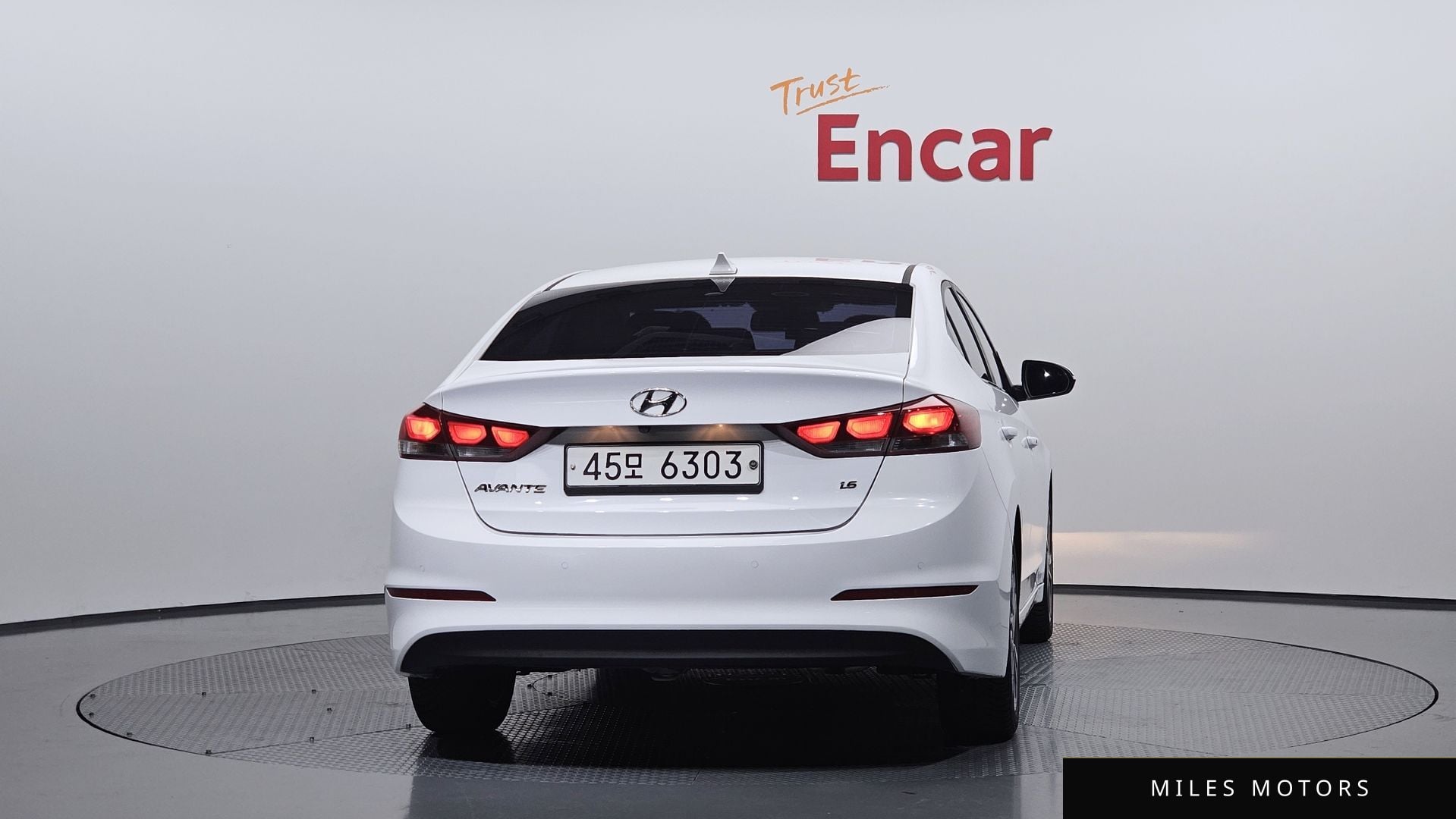 Hyundai AVANTE 2018 — миниатюра 4