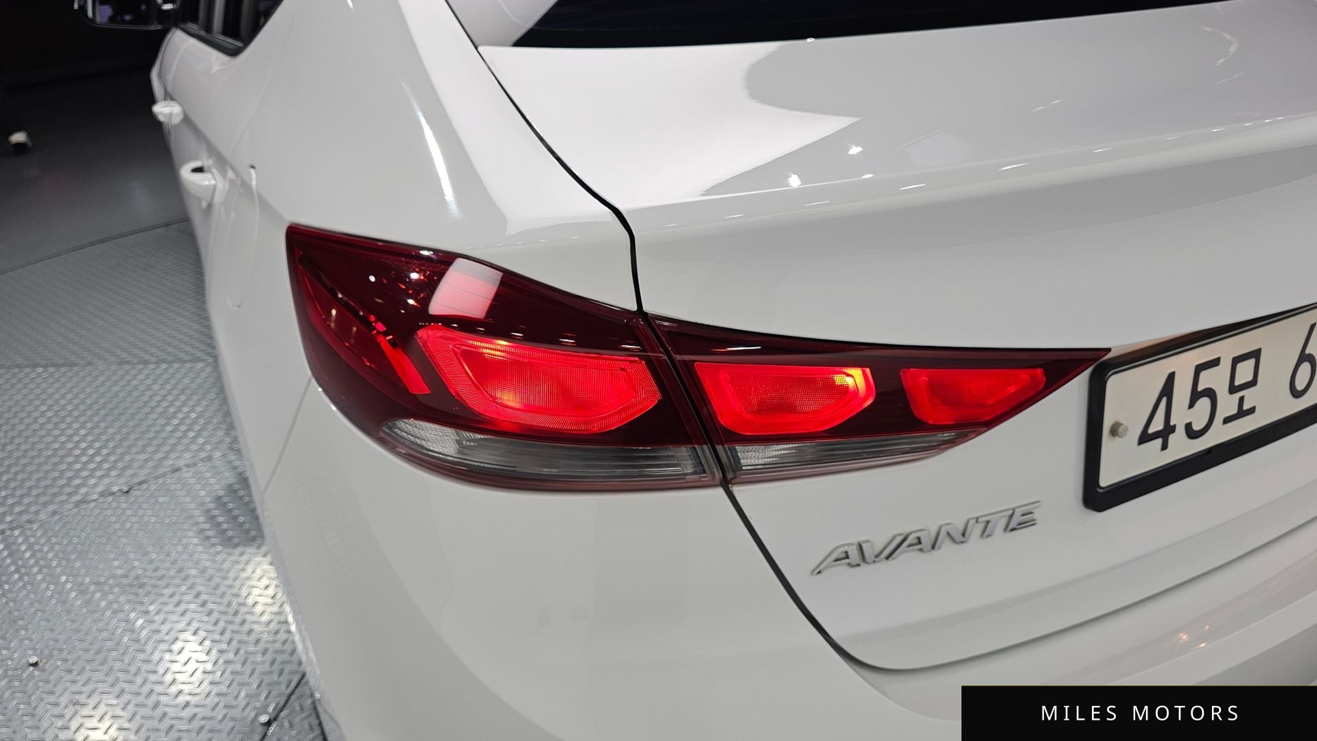 Hyundai AVANTE 2018 — миниатюра 9