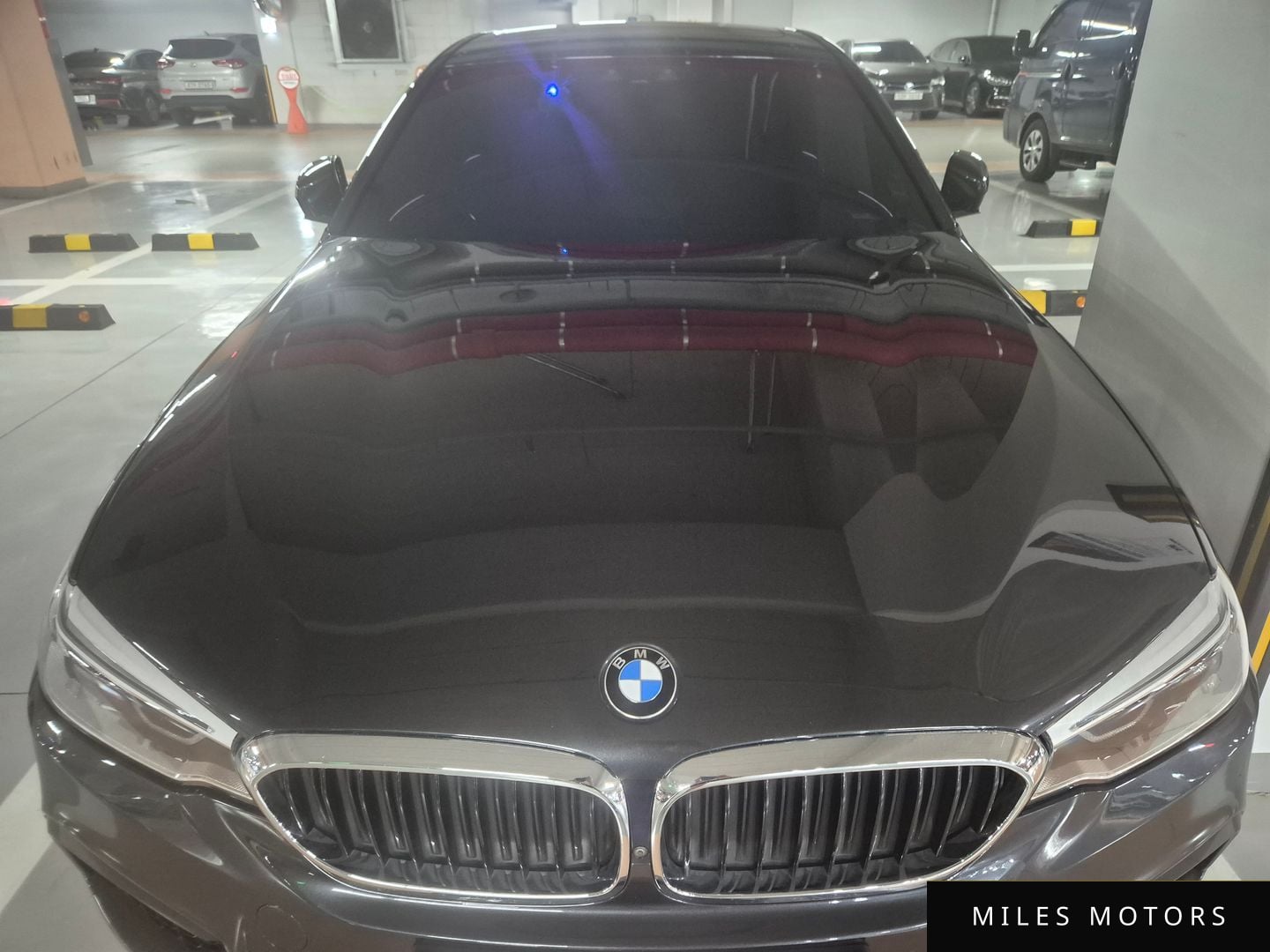 BMW 5 Series (G30) 2018 — миниатюра 3