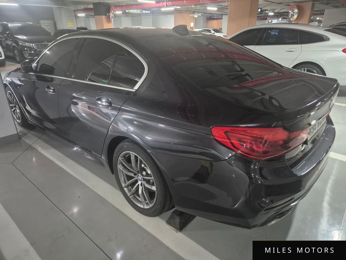 BMW 5 Series (G30) 2018 — миниатюра 4