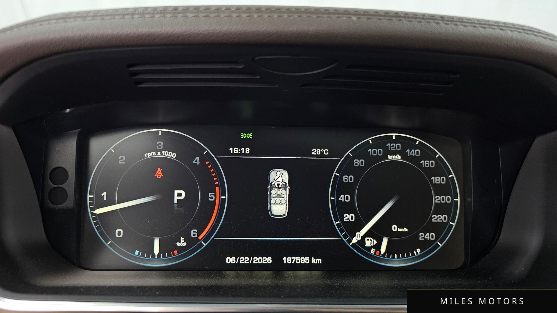 Land Rover Range Rover 2015 — миниатюра 8