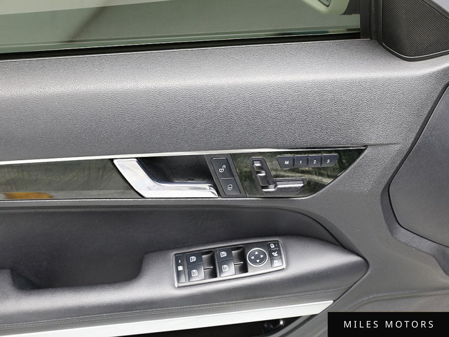 Mercedes-Benz E-Class W212 2011 — миниатюра 8