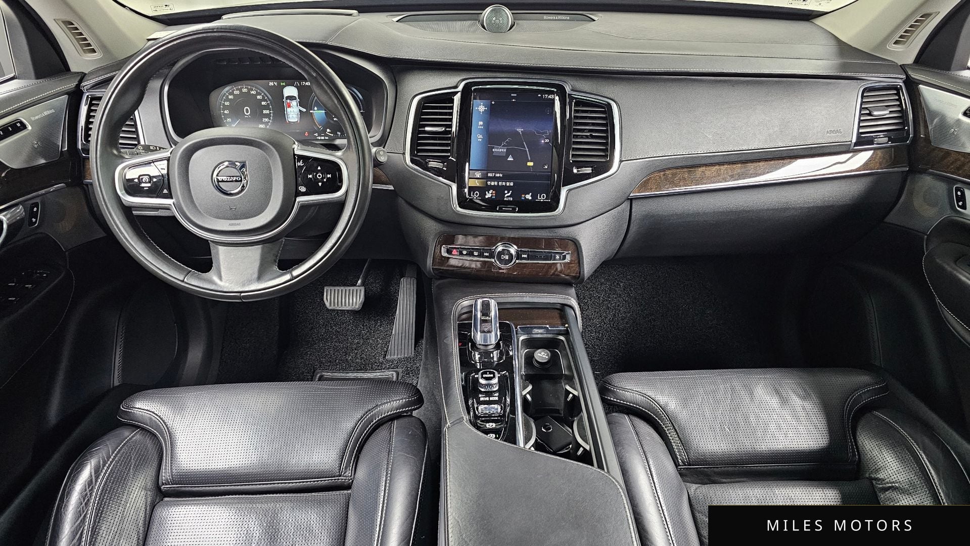 Volvo XC90 2017 — миниатюра 7
