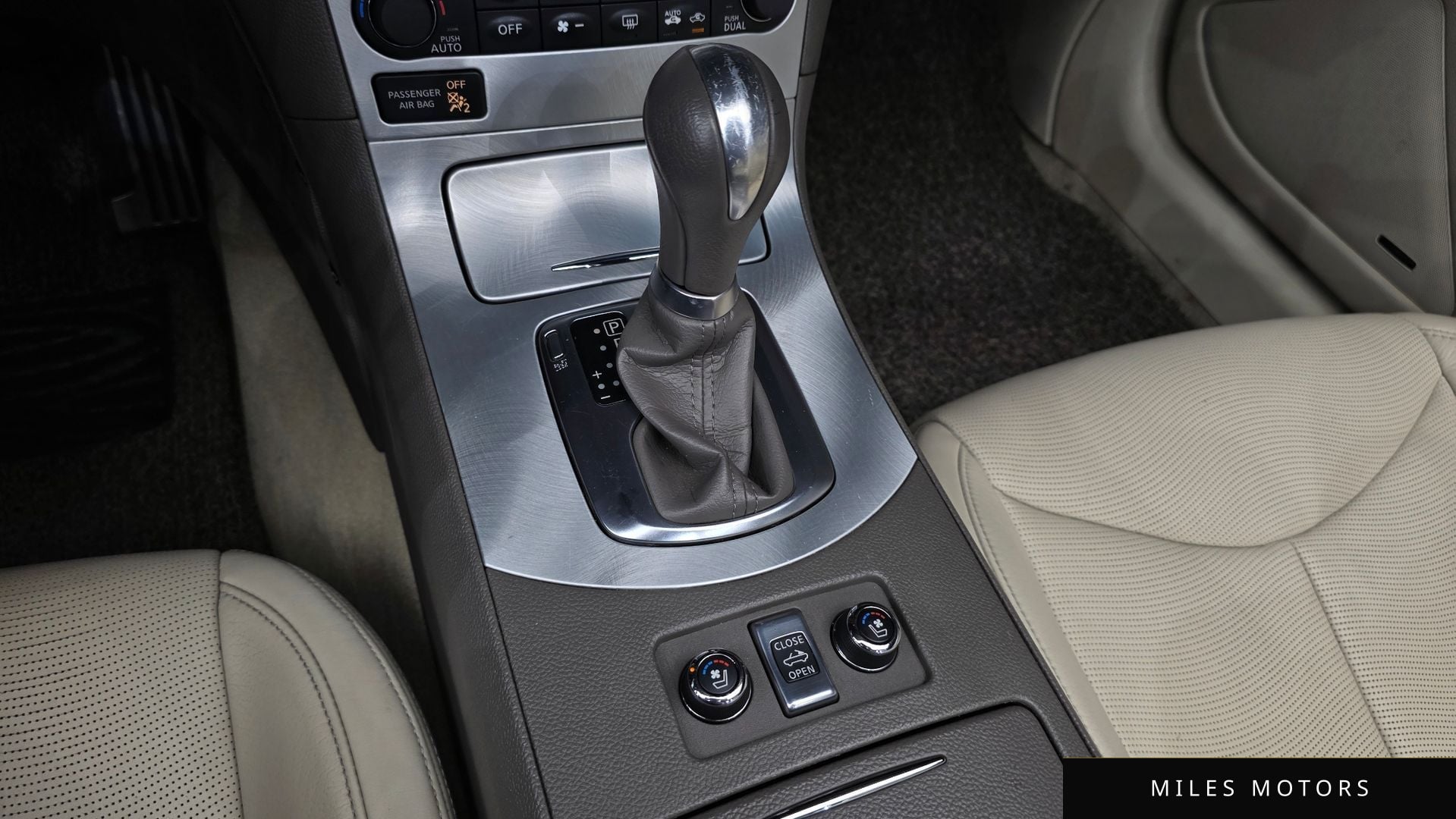 Infiniti G37 2009 — миниатюра 9