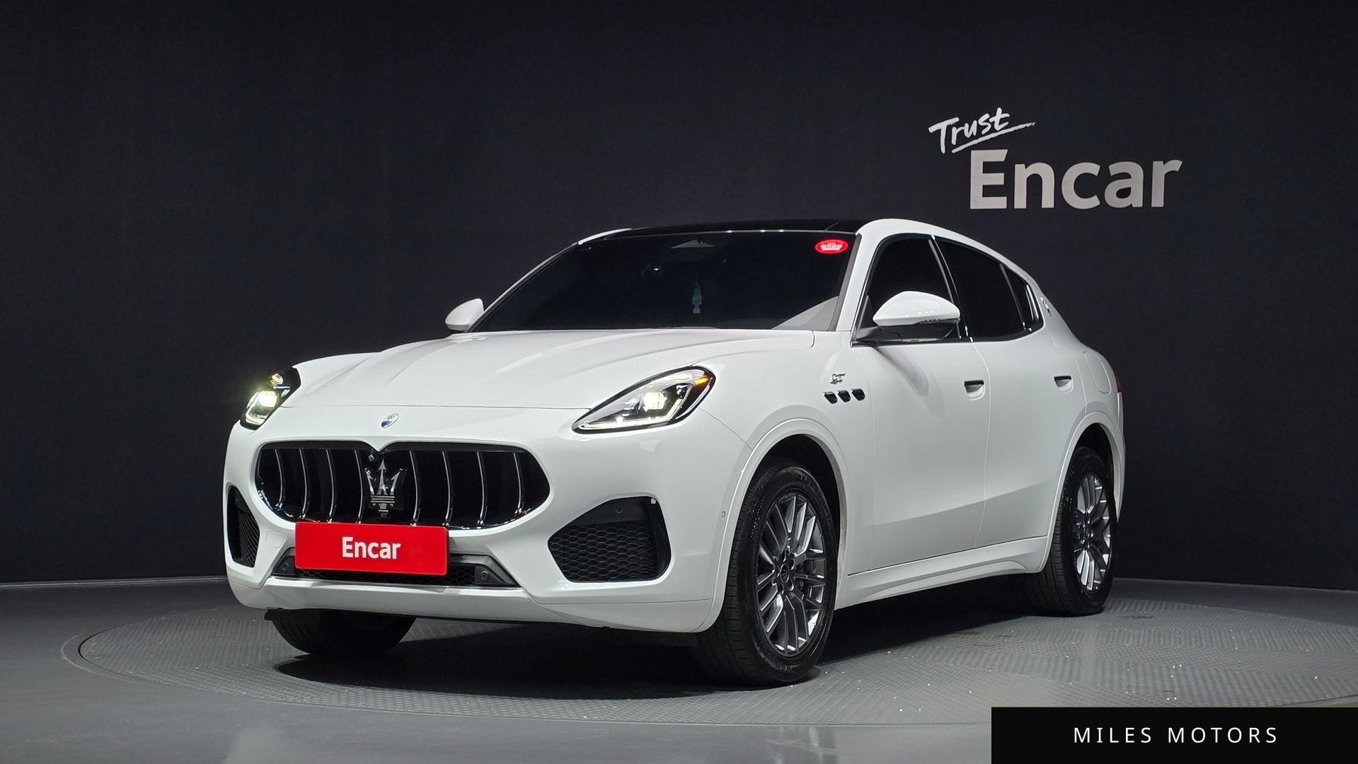 Maserati Grecale 2023 — фото 1 из 12
