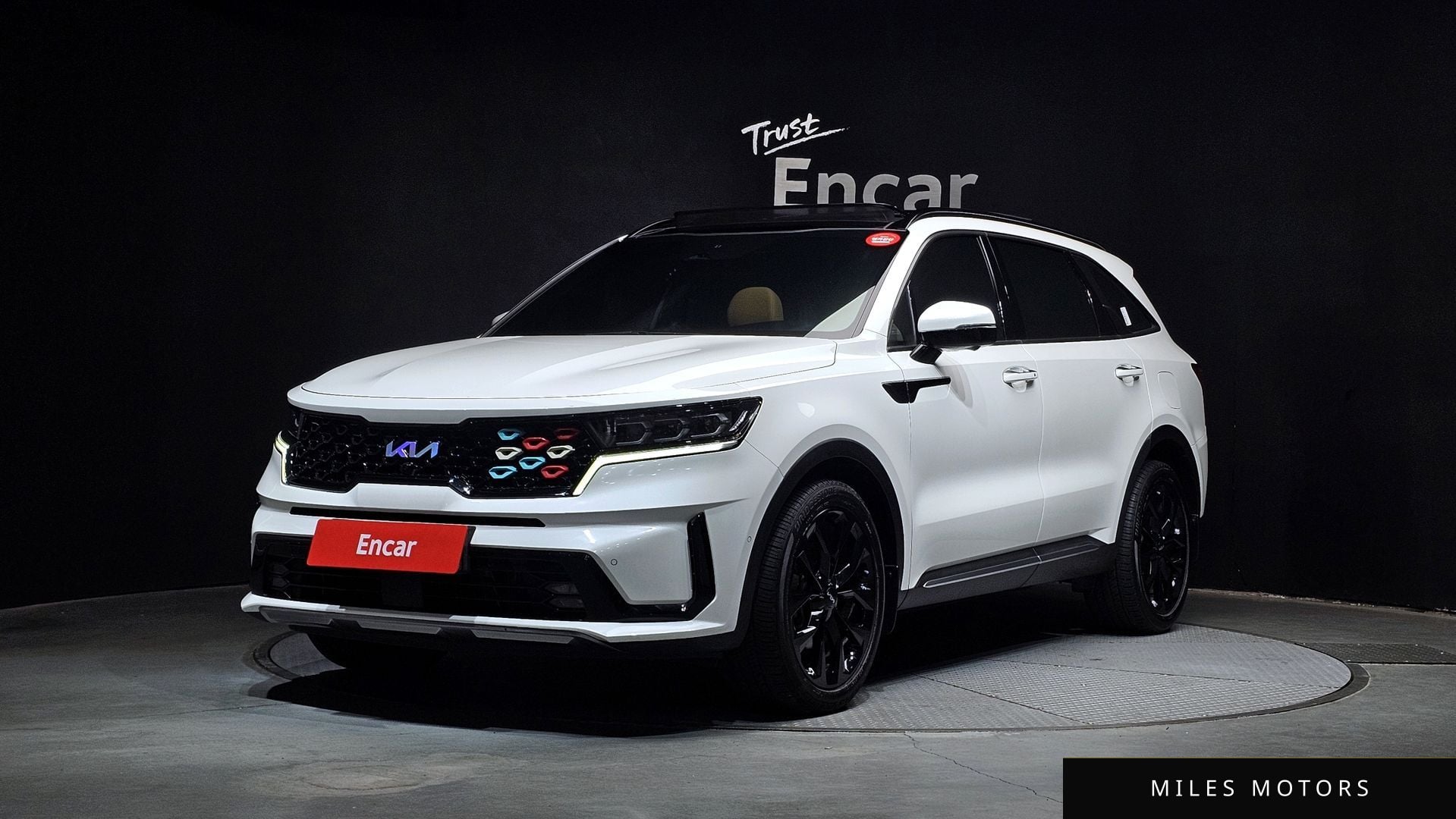 Kia Sorento 2022 — фото 1 из 12