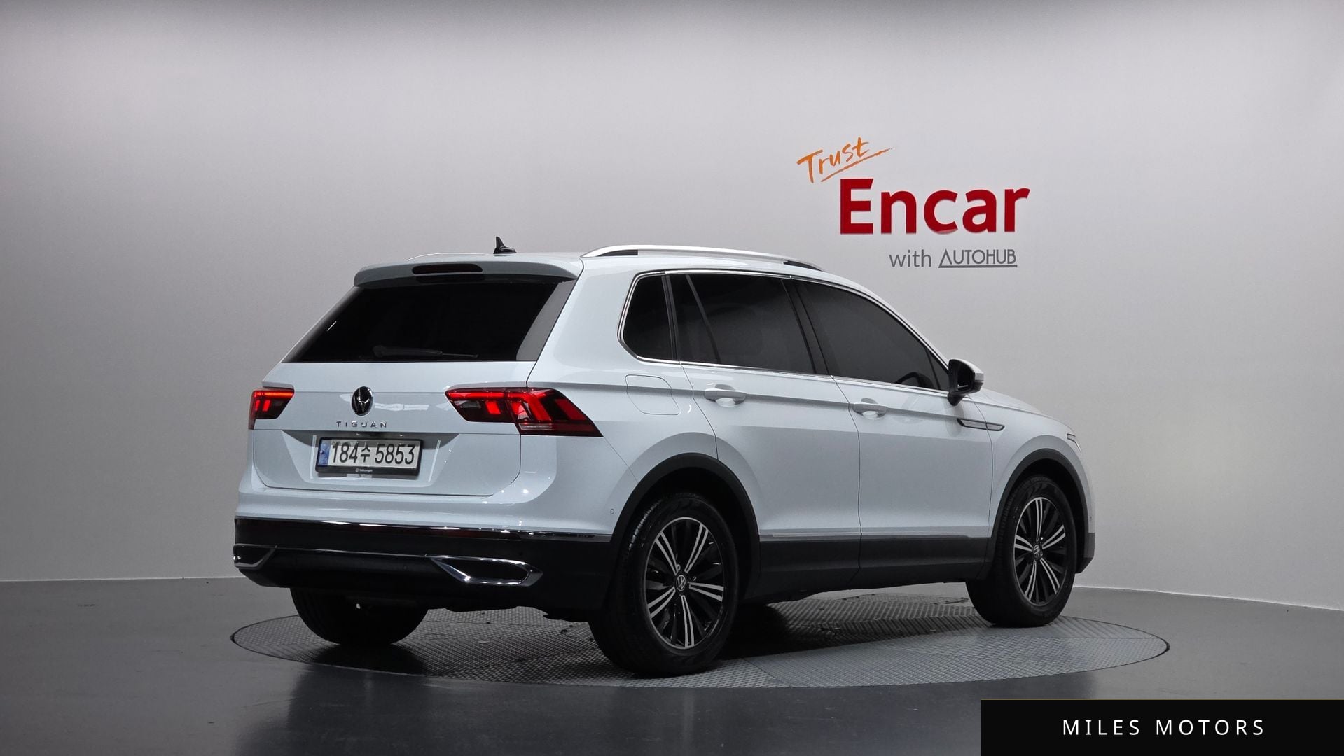 Volkswagen Tiguan 2023 — миниатюра 2
