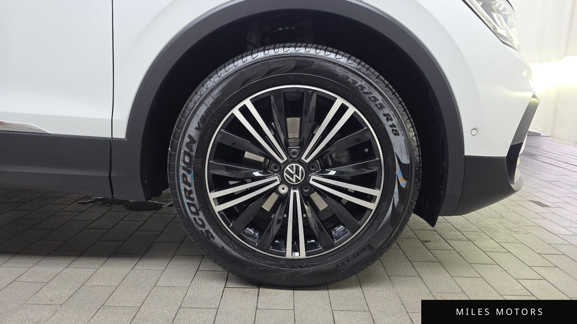Volkswagen Tiguan 2023 — миниатюра 7