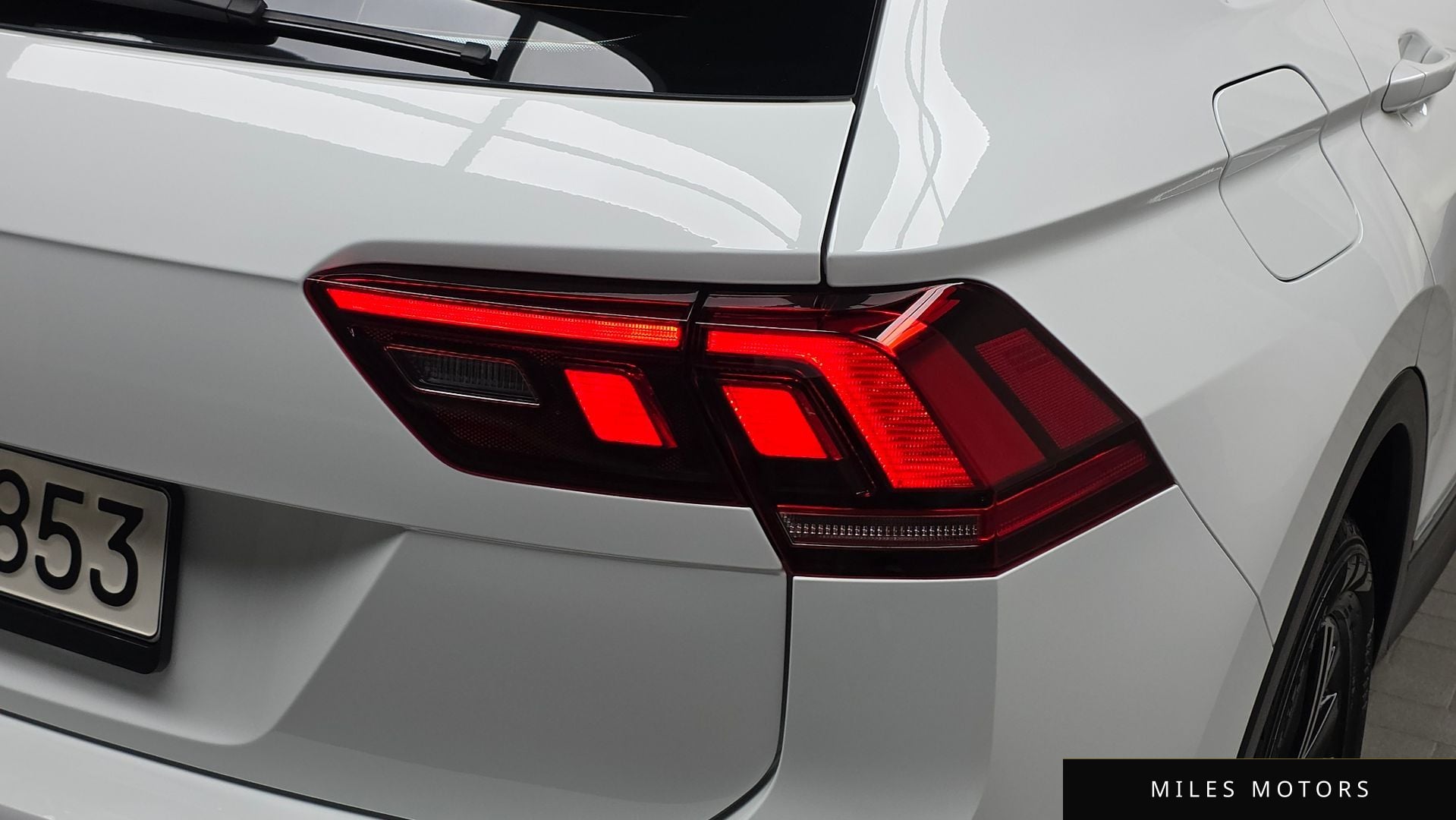 Volkswagen Tiguan 2023 — миниатюра 9