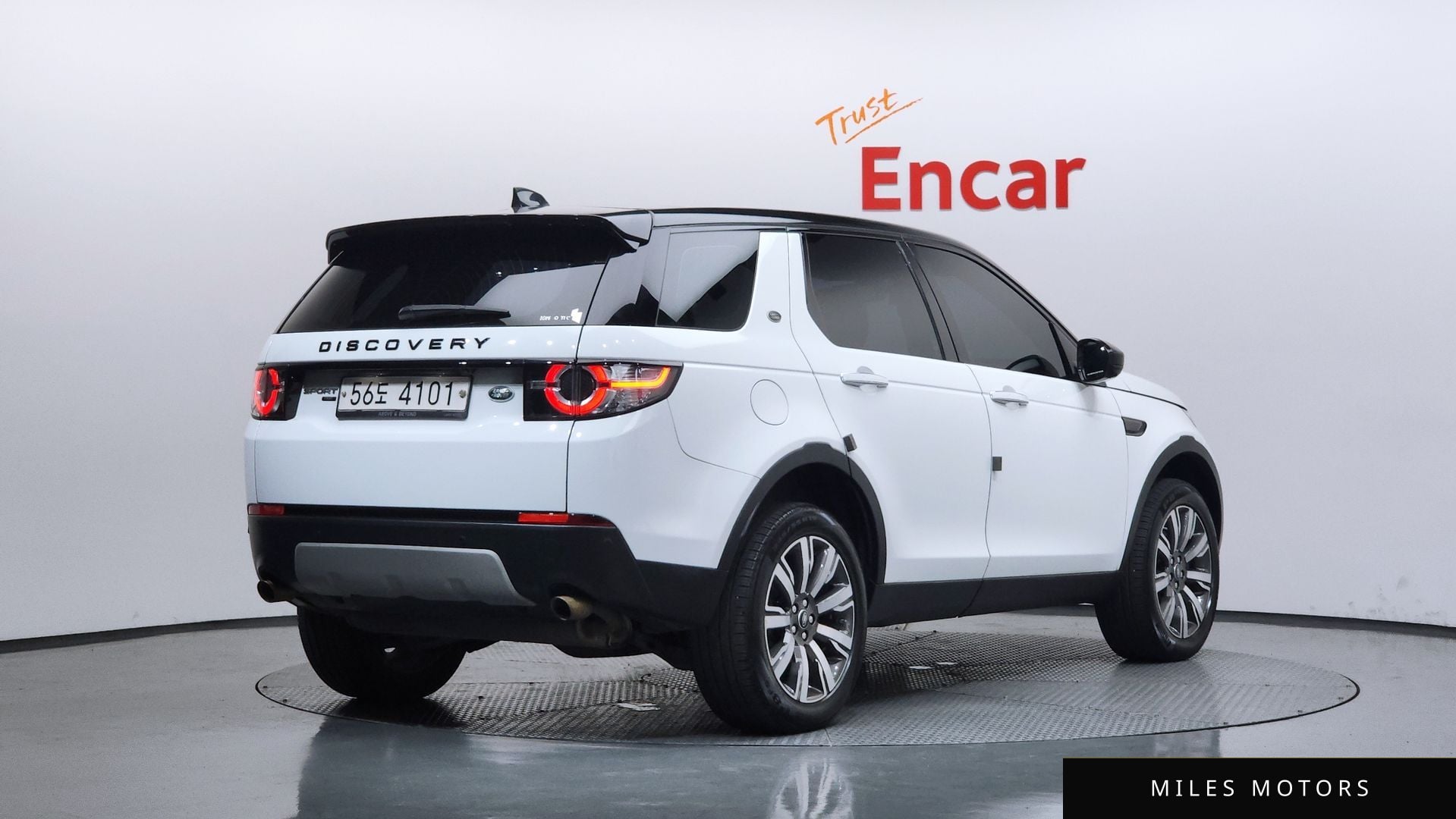 Land Rover Discovery Sport 2018 — миниатюра 2