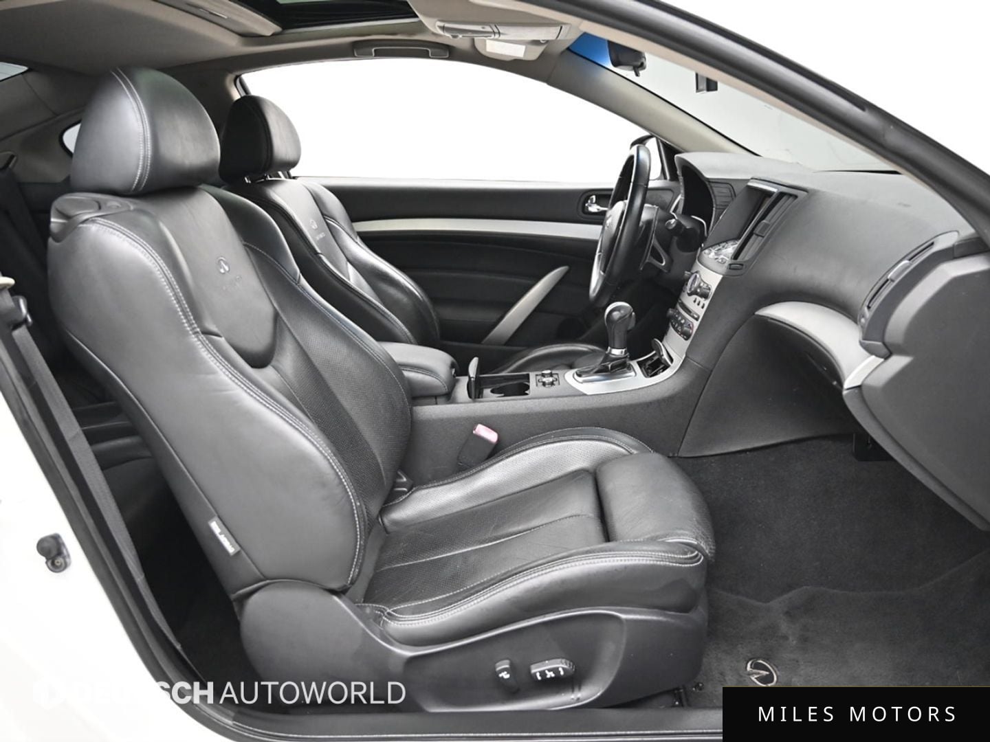 Infiniti G37 2009 — миниатюра 10